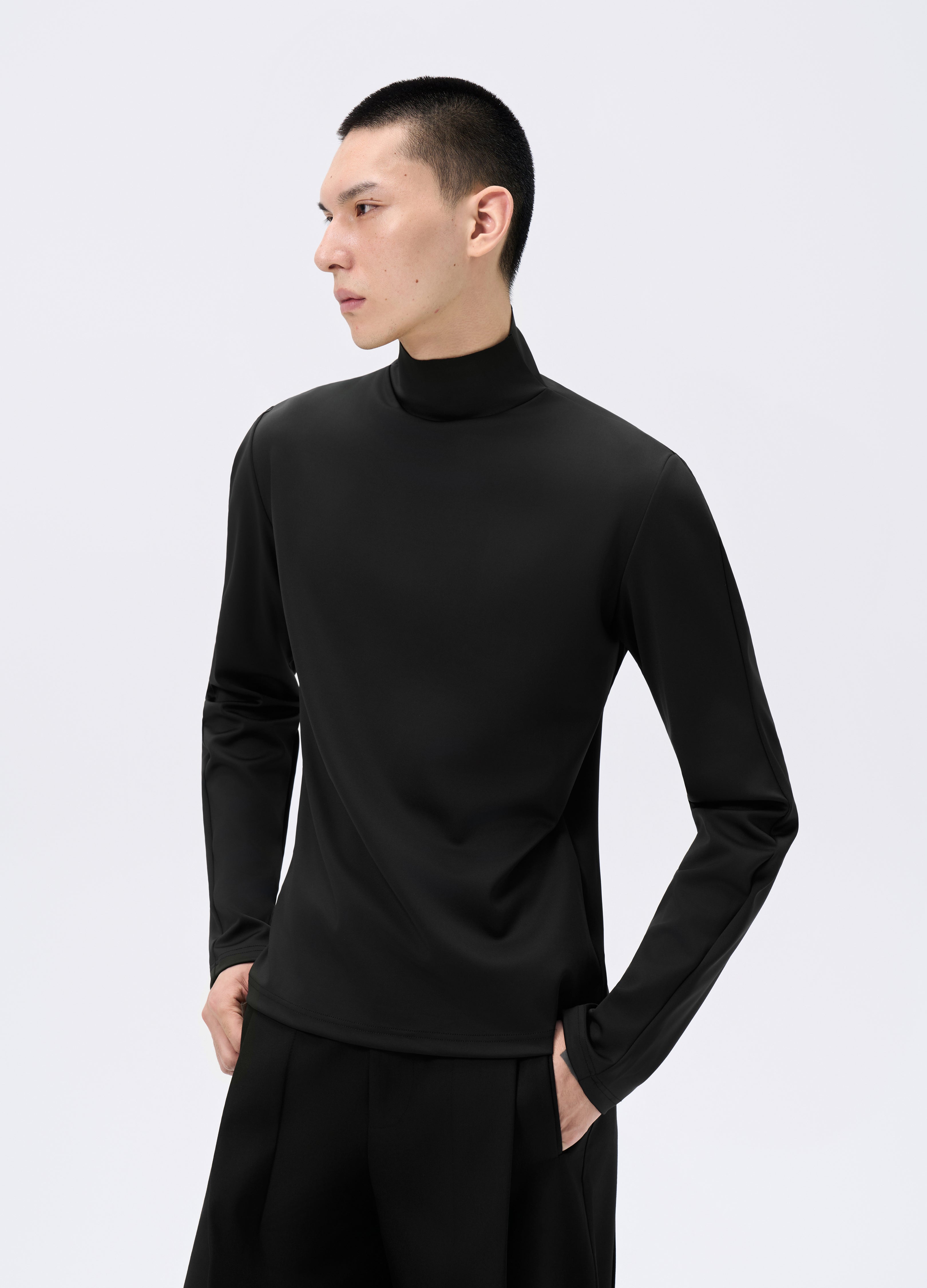 T-shirt aderente a collo alto 25FW