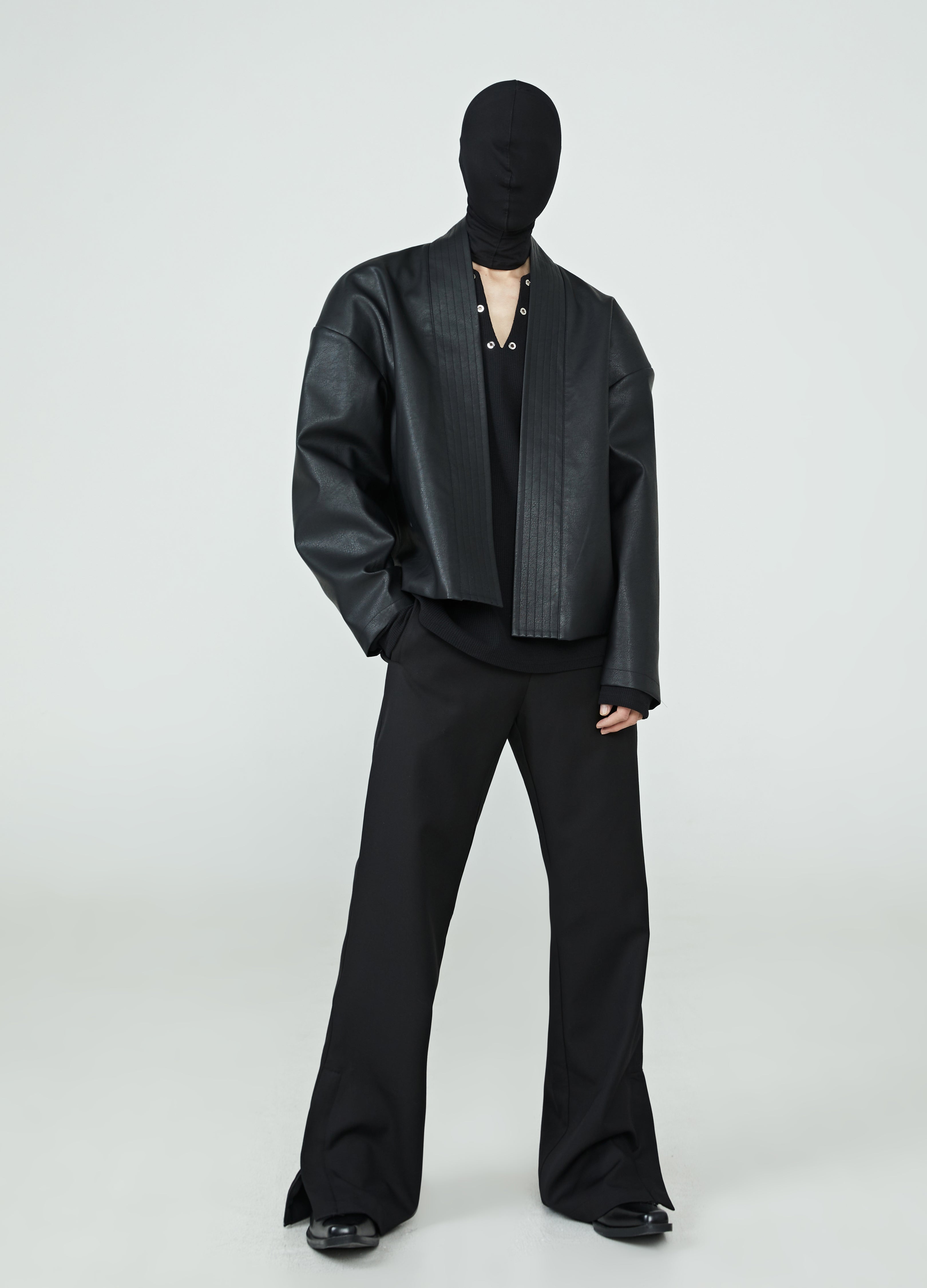 Maglione con scollo a V Voyager 24SS