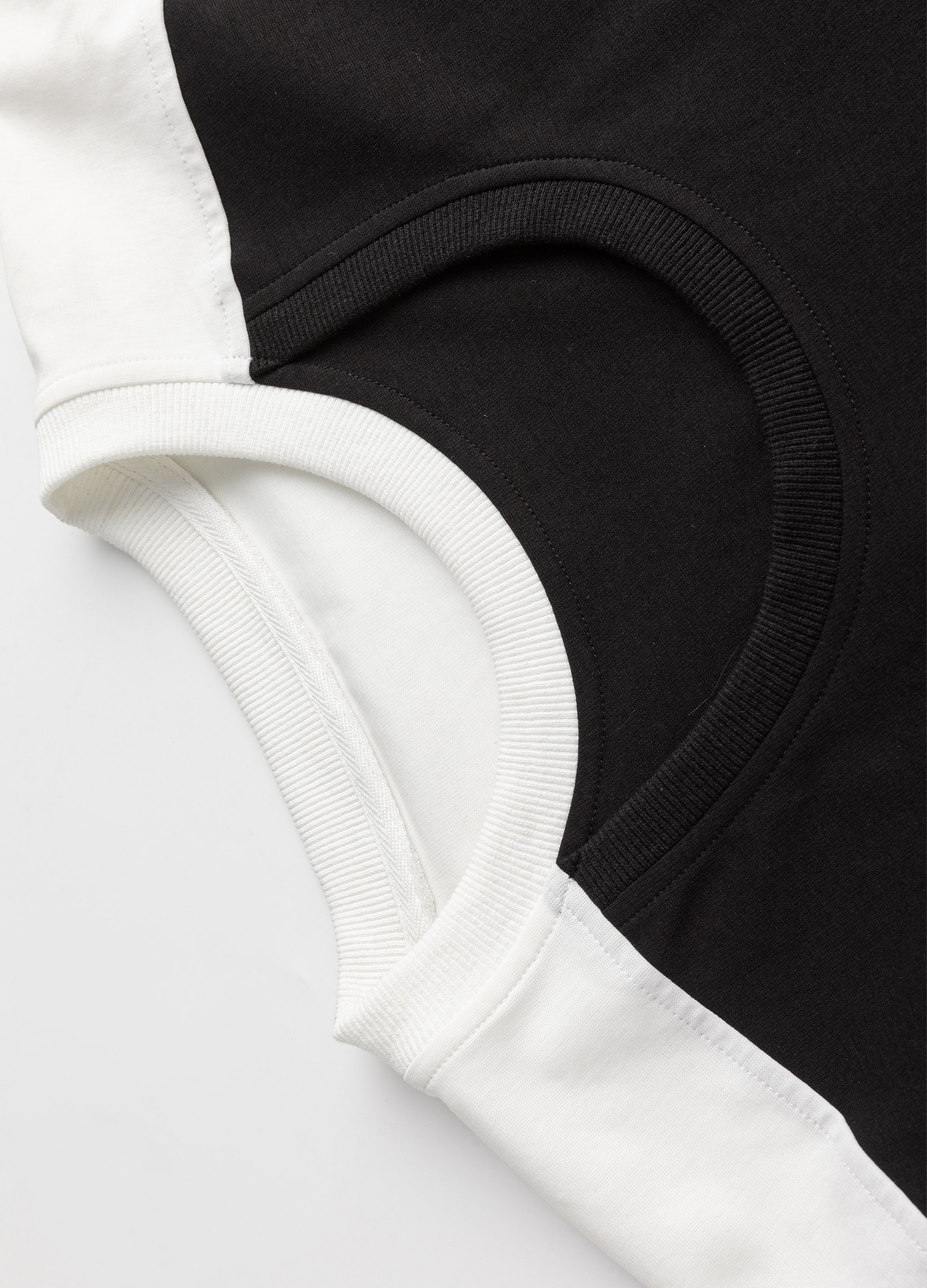 Maglietta Jin & Jang a strati finti 23FW