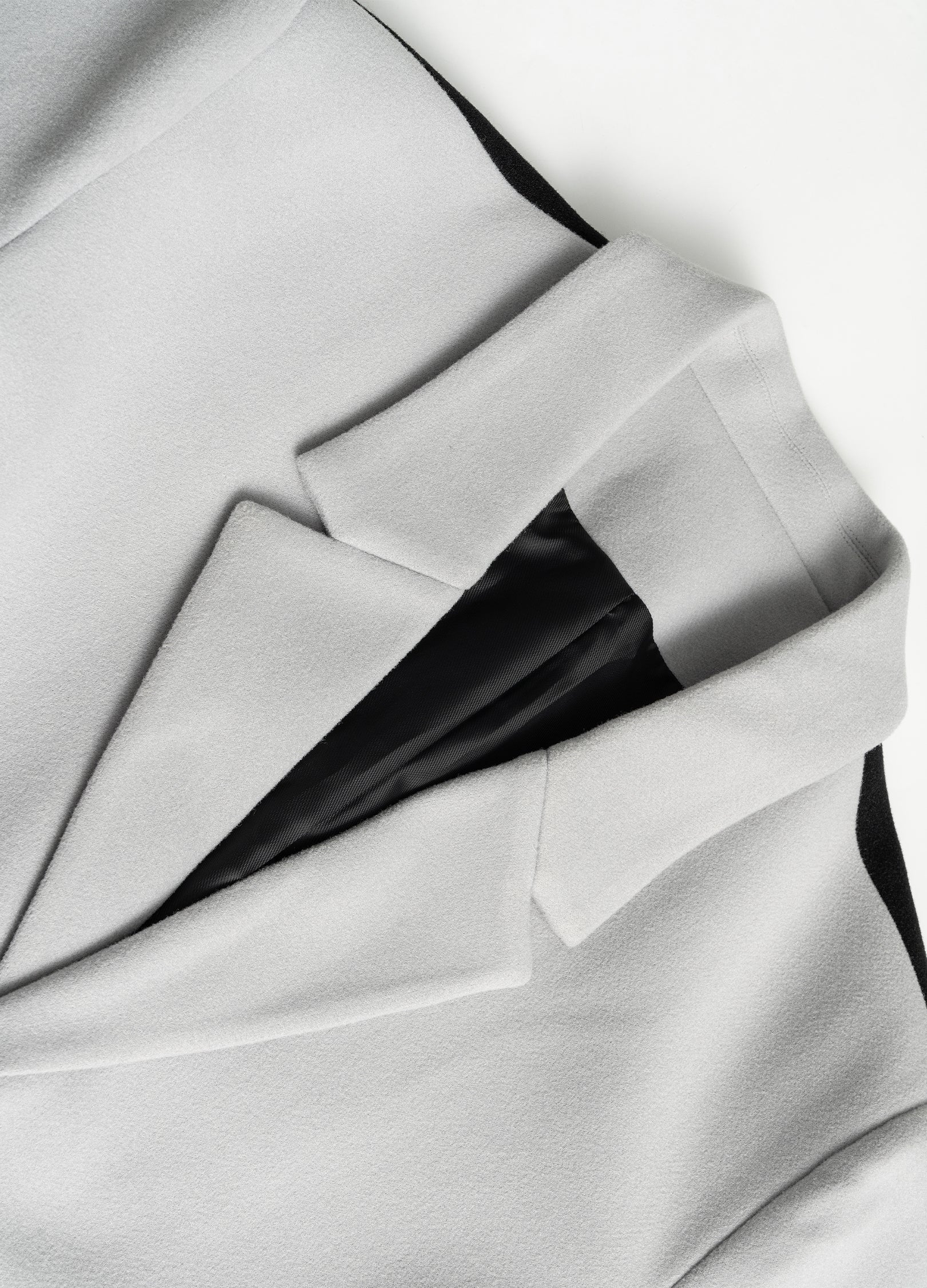 Cappotto monocromatico Majesty 22FW