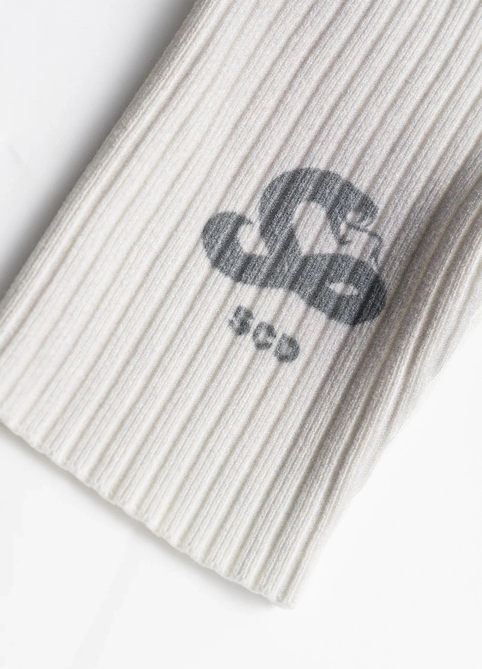 Maglione lavorato a maglia con logo Ashen Embrace 22FW