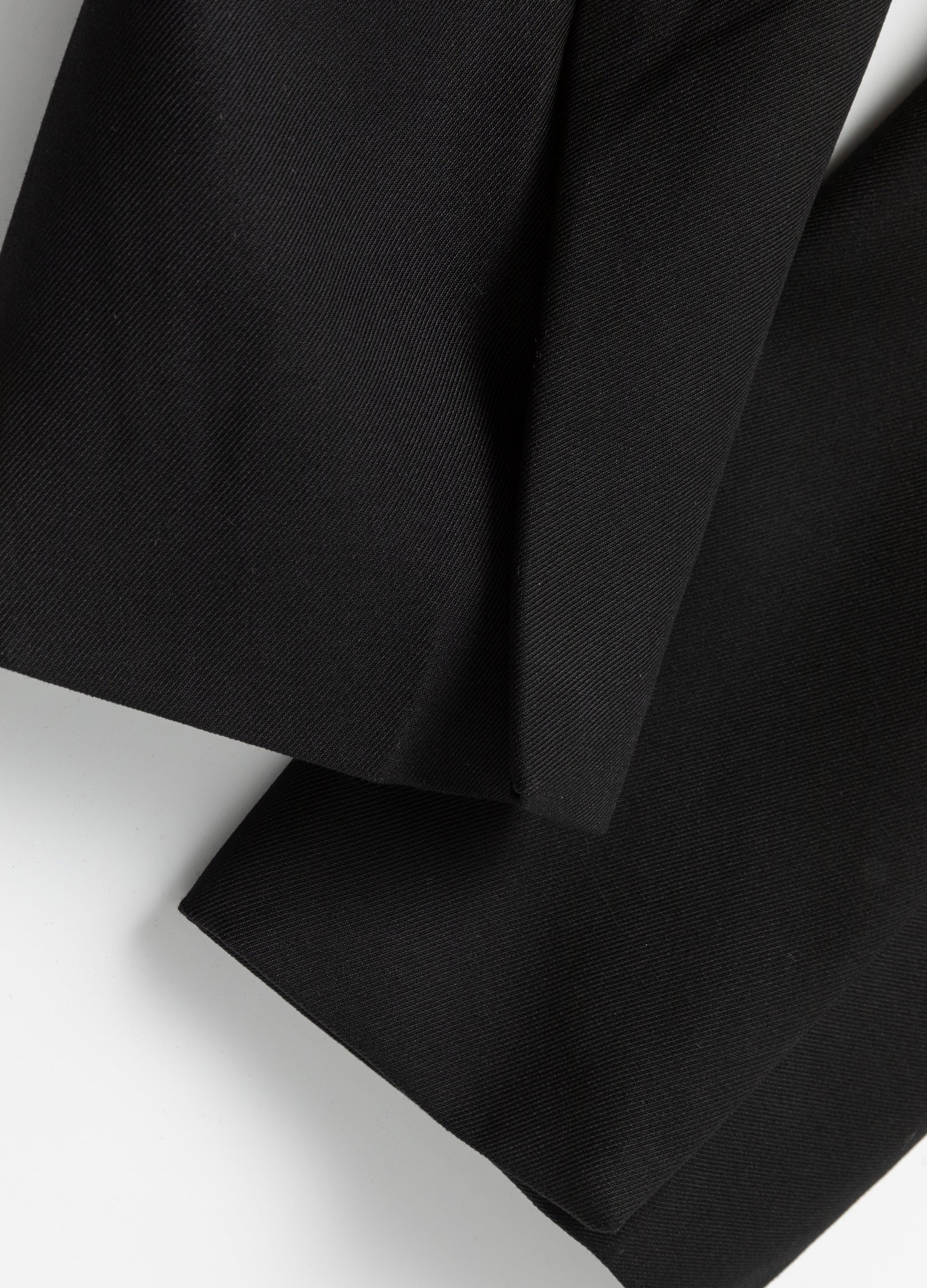 Cappotto elegante asimmetrico 23SS