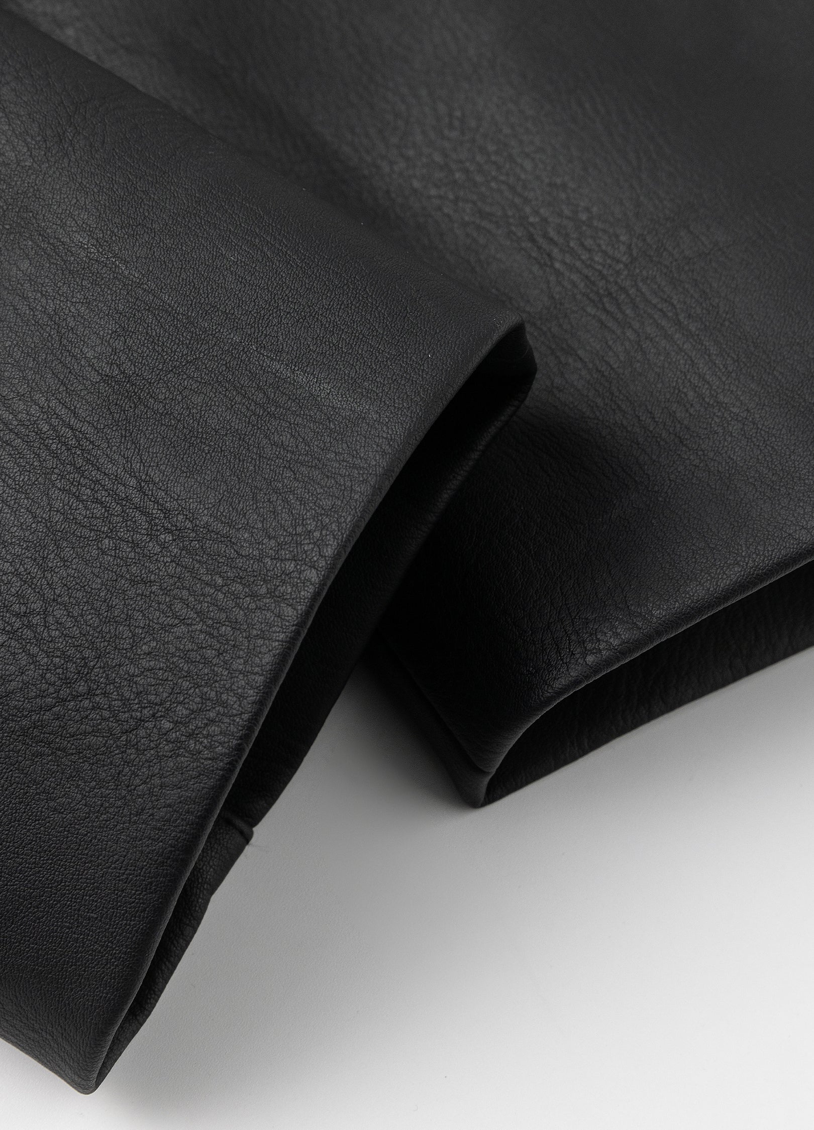 23SS Noir Minimalist Leather Jacket