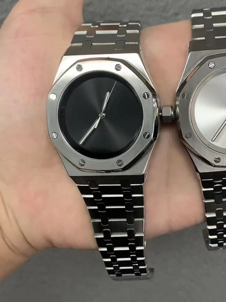 Orologio in acciaio senza tempo 22SS