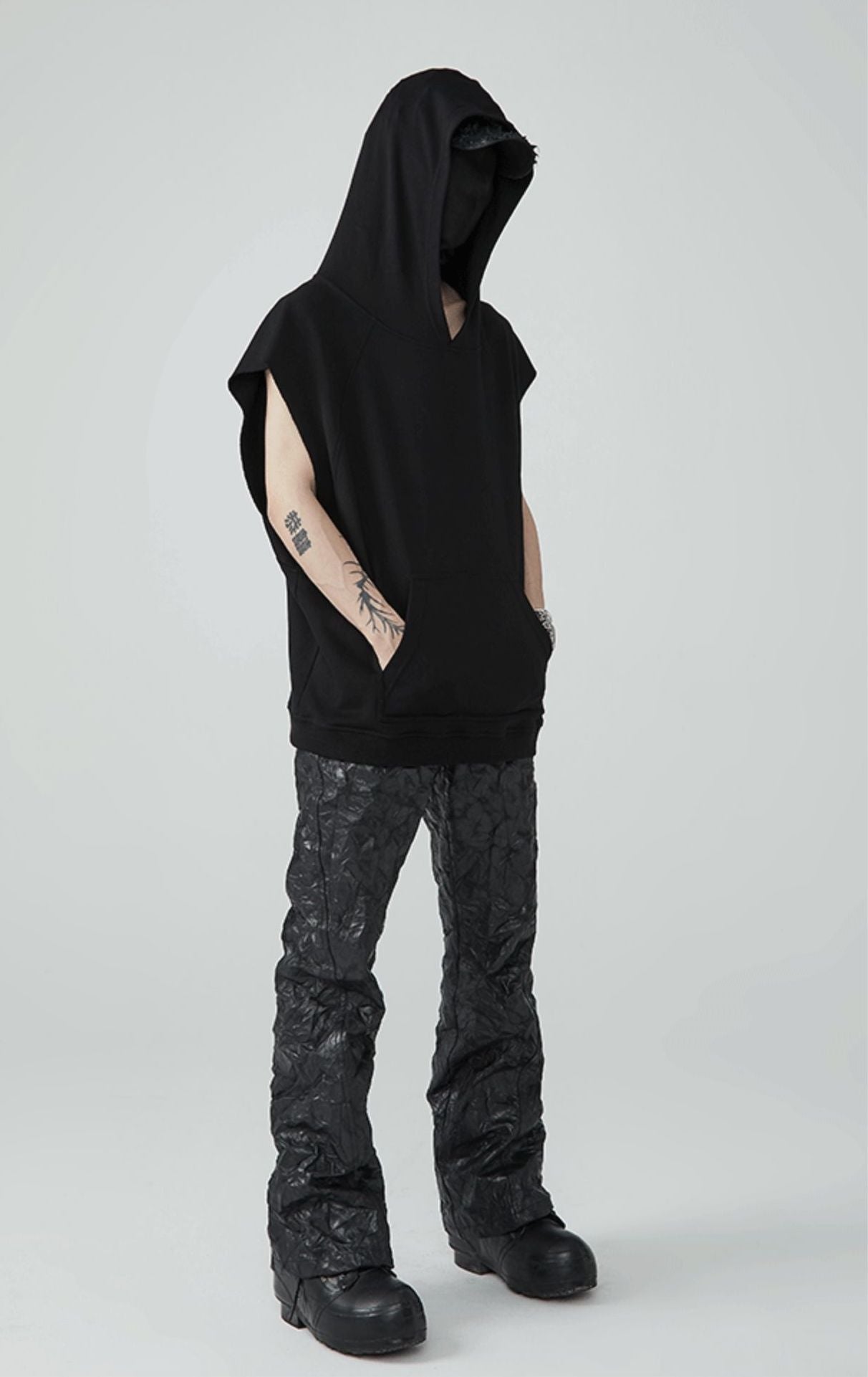 Gilet con cappuccio Ebon Empress 21FW