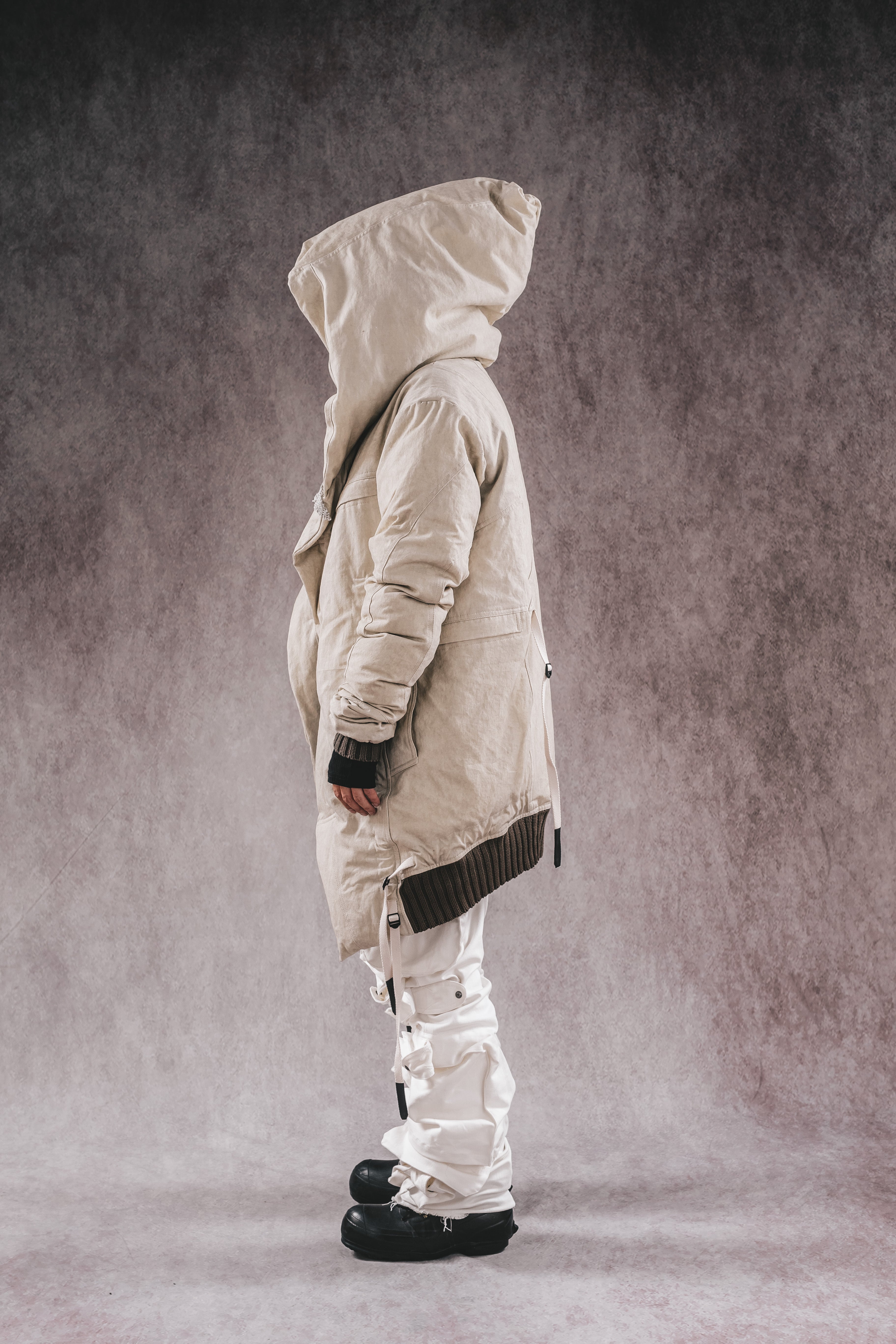 FELPA CON CAPPUCCIO IMBOTTITA DRKLEI ICEFIELD WIZARD