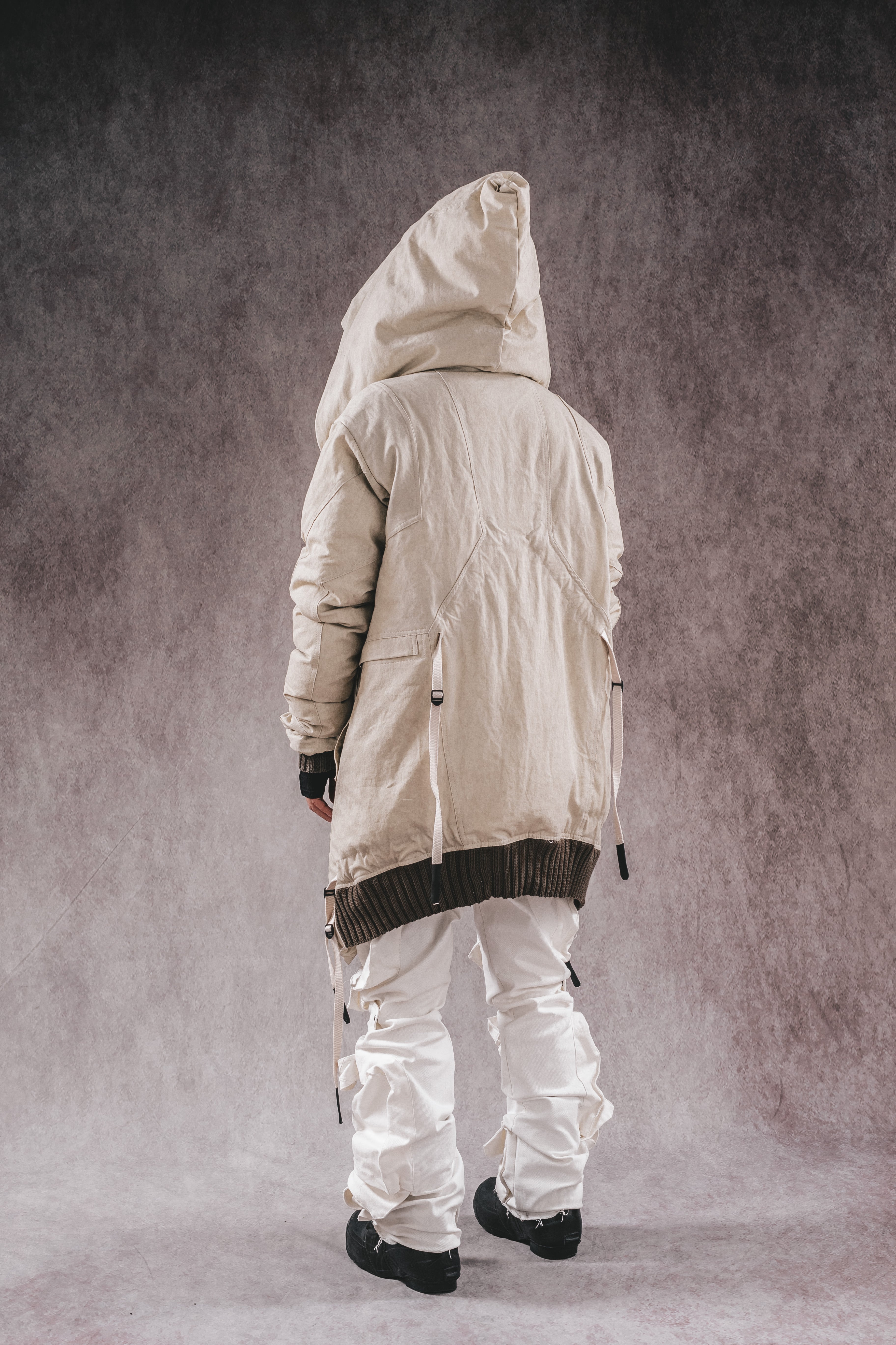 FELPA CON CAPPUCCIO IMBOTTITA DRKLEI ICEFIELD WIZARD