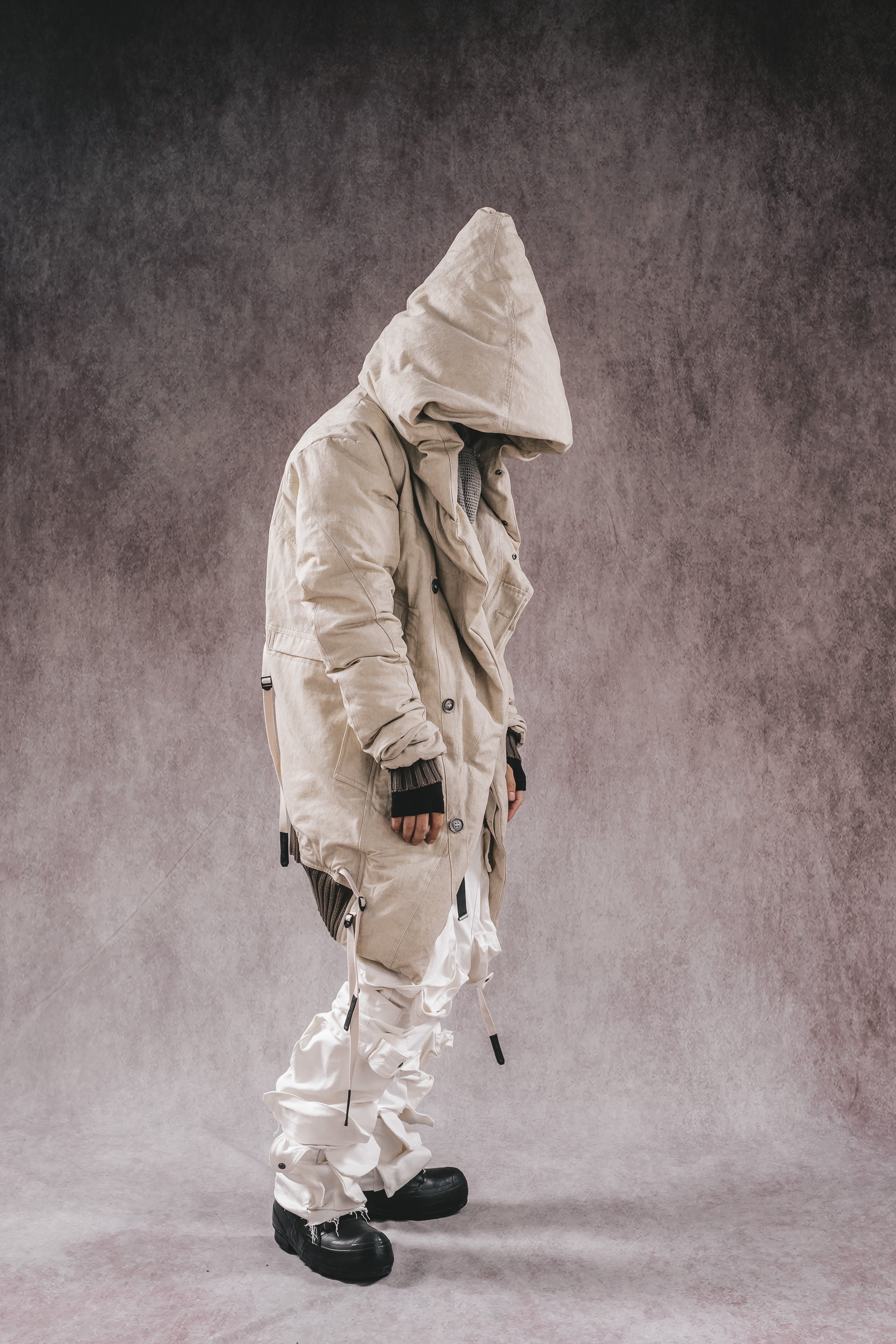 FELPA CON CAPPUCCIO IMBOTTITA DRKLEI ICEFIELD WIZARD