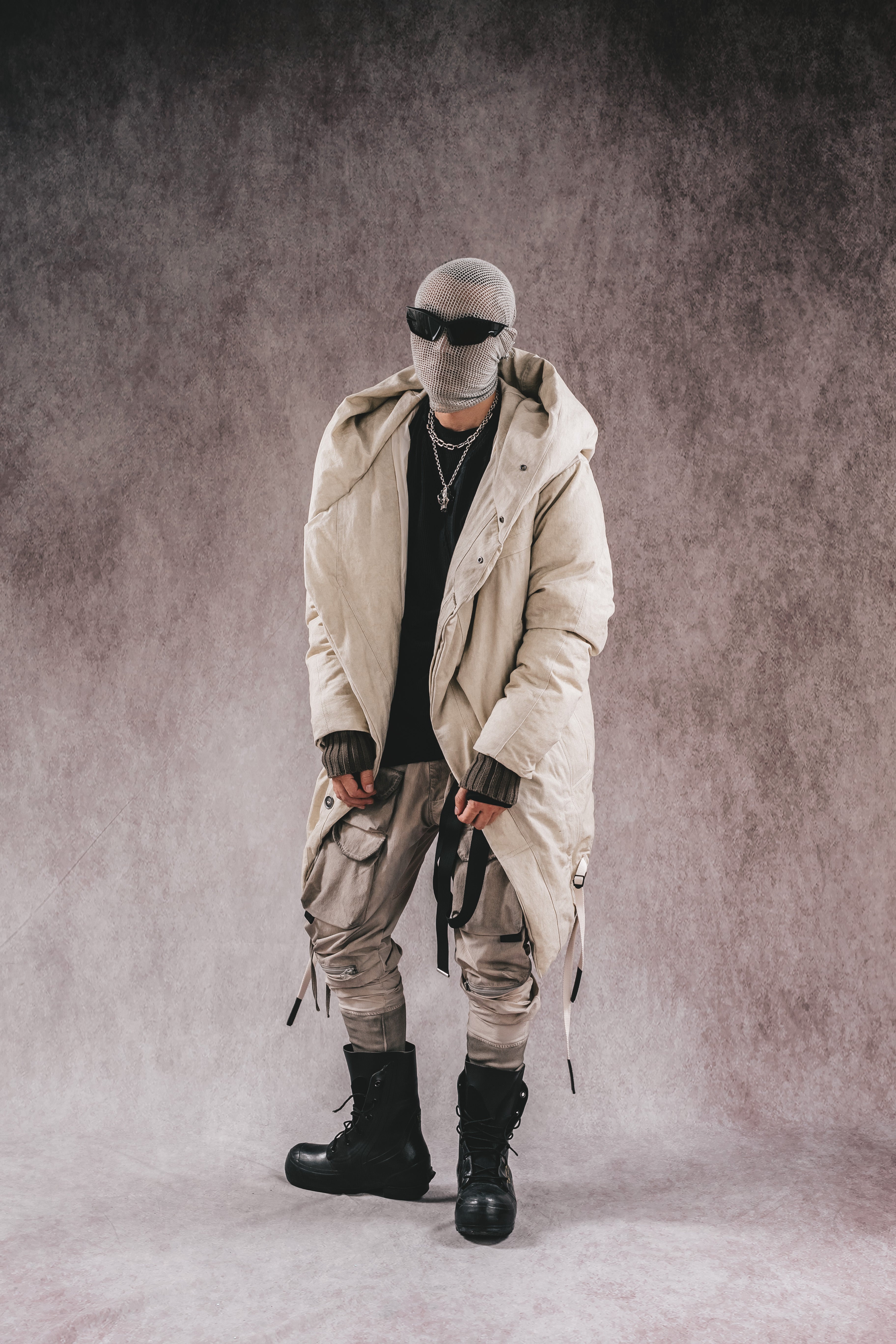 FELPA CON CAPPUCCIO IMBOTTITA DRKLEI ICEFIELD WIZARD