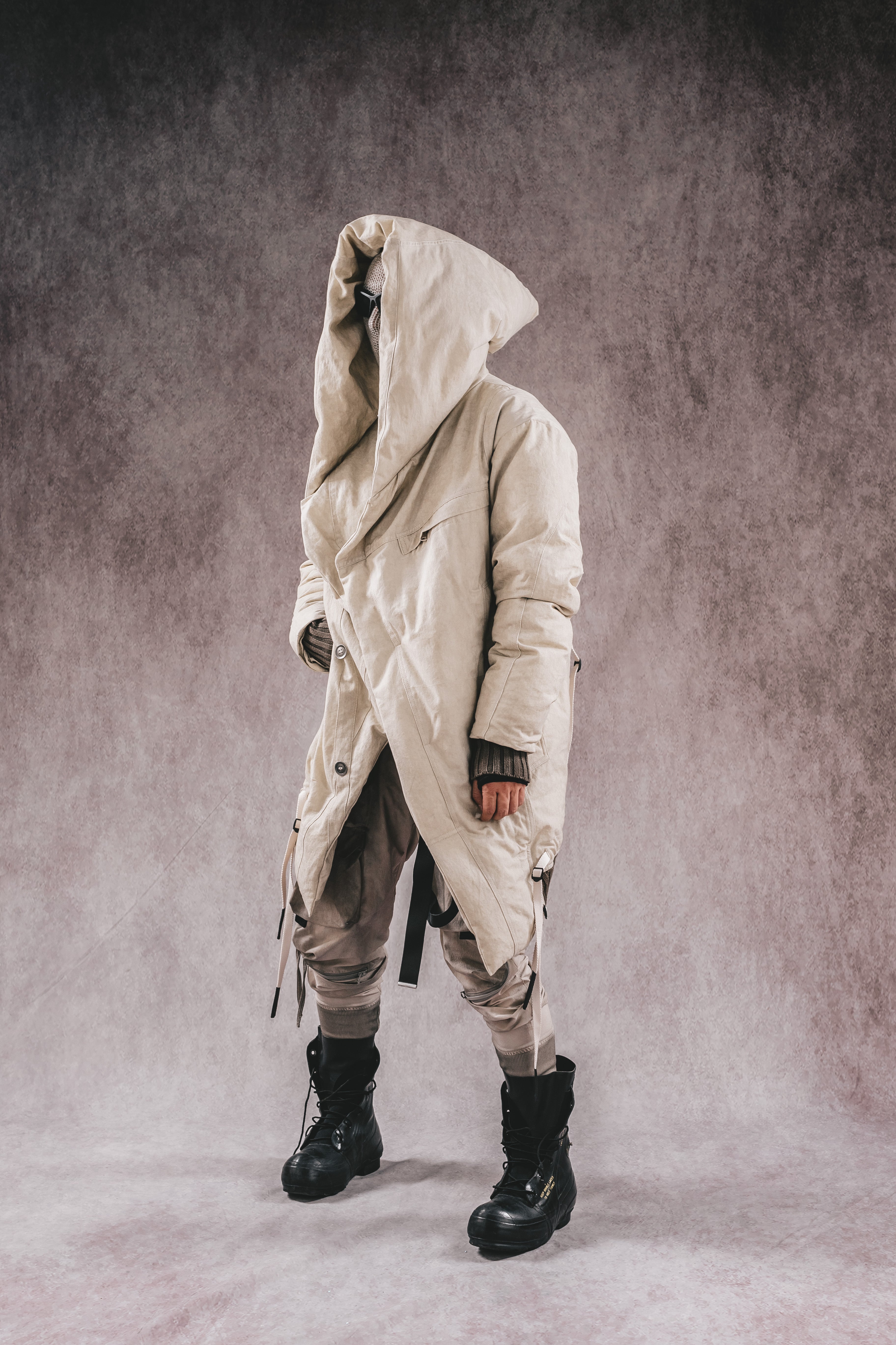 FELPA CON CAPPUCCIO IMBOTTITA DRKLEI ICEFIELD WIZARD