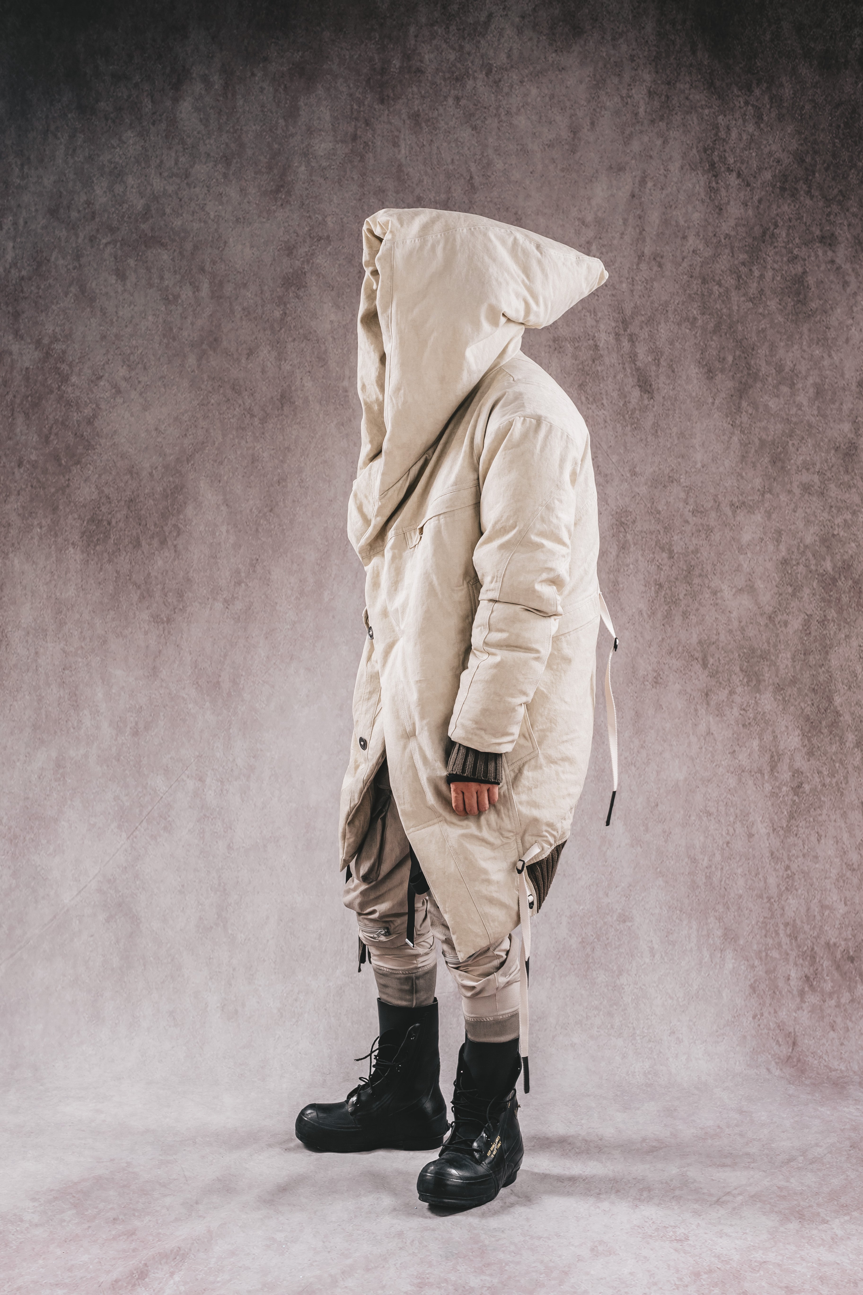 FELPA CON CAPPUCCIO IMBOTTITA DRKLEI ICEFIELD WIZARD