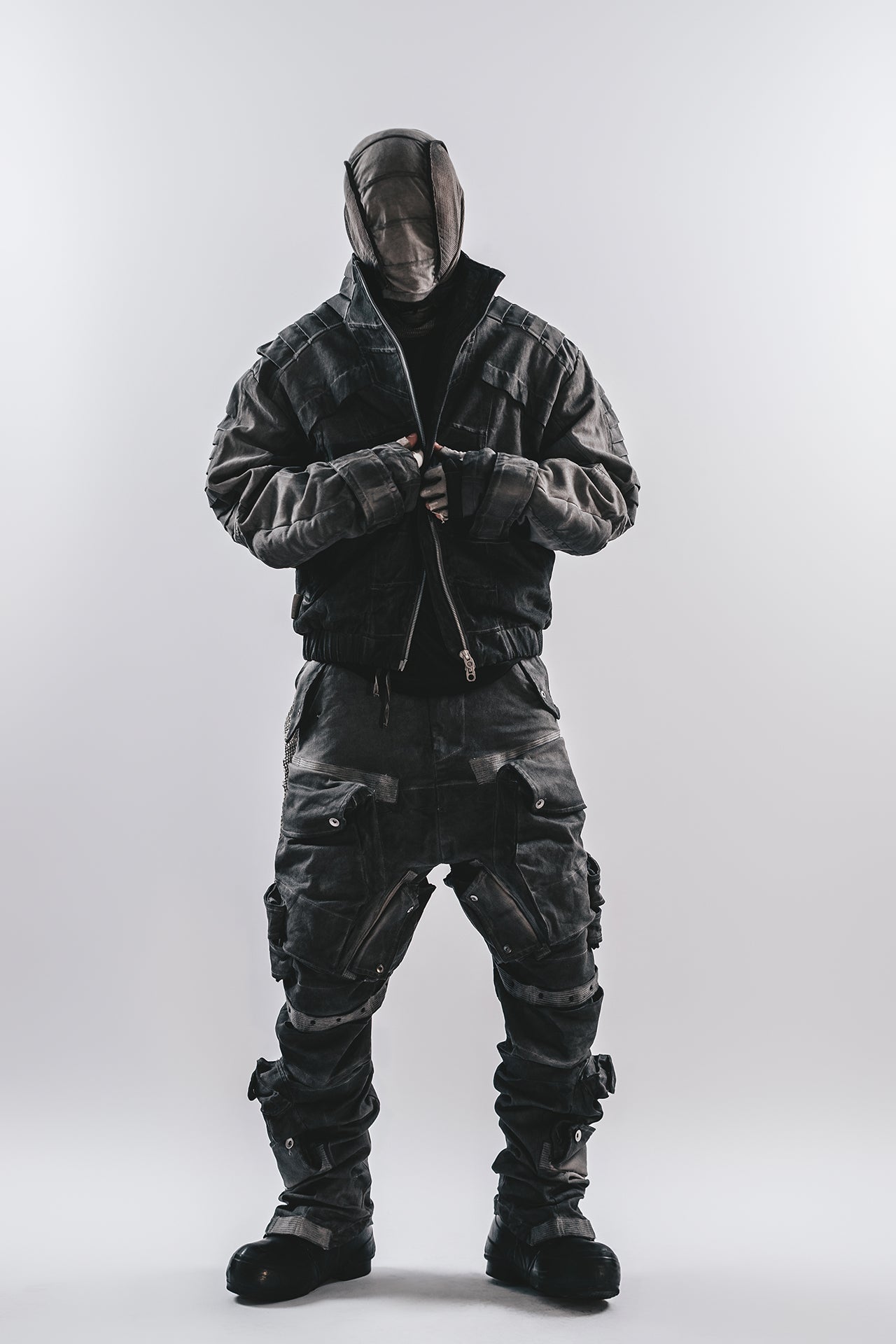 PANTALONI CARGO DRKLEI CON BORCHIE AD ARCO