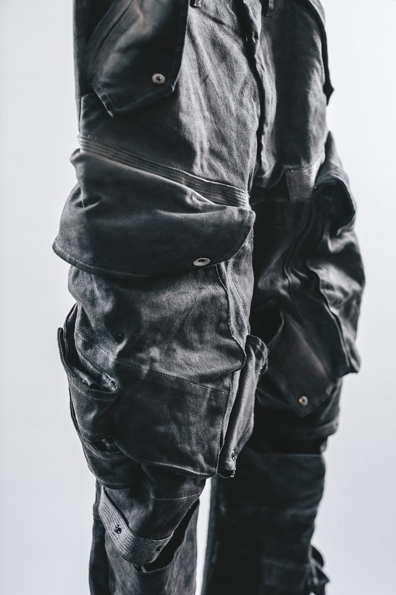 PANTALONI CARGO DRKLEI CON BORCHIE AD ARCO