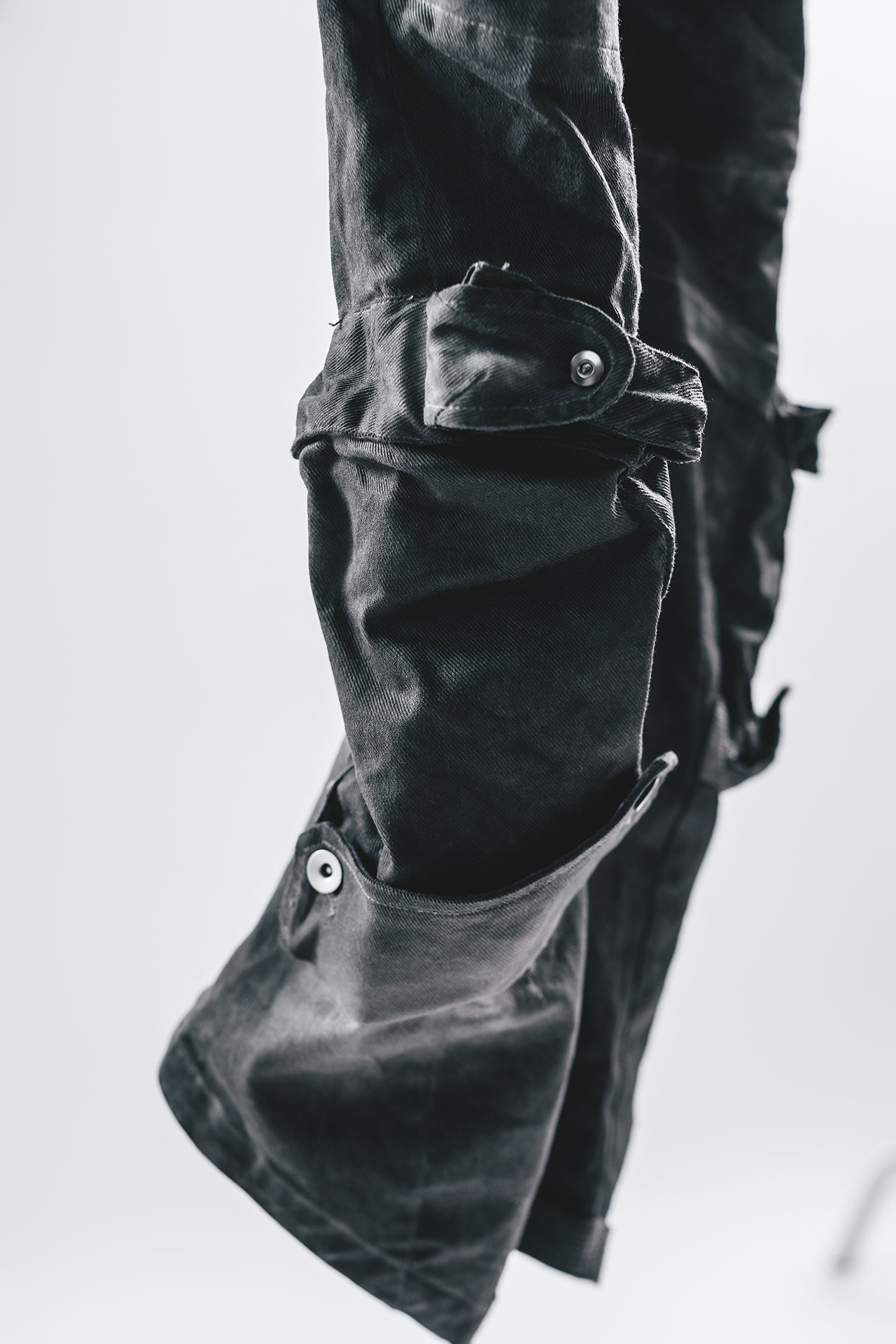 PANTALONI CARGO DRKLEI CON BORCHIE AD ARCO