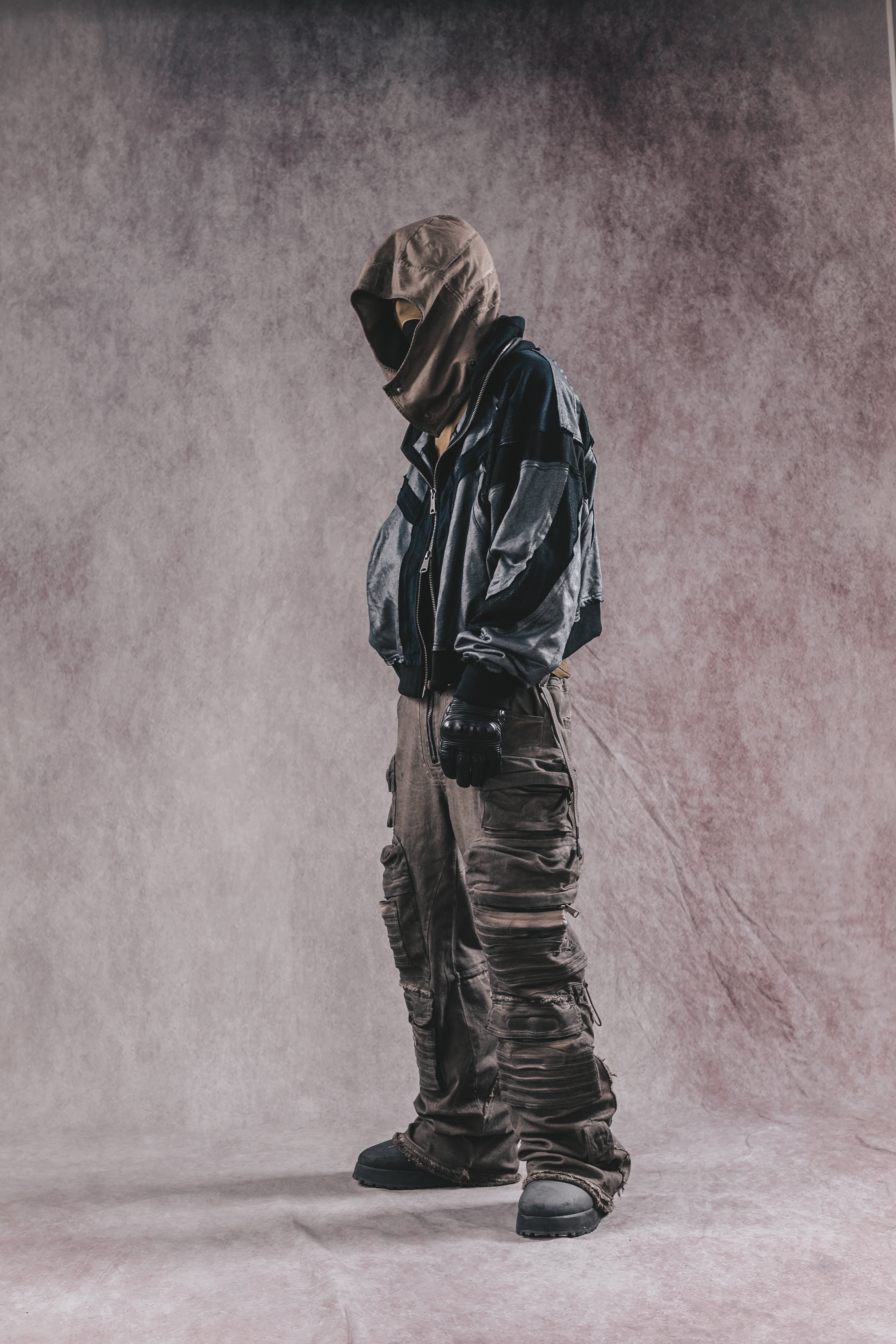 Pantaloni cargo stealth corazzati