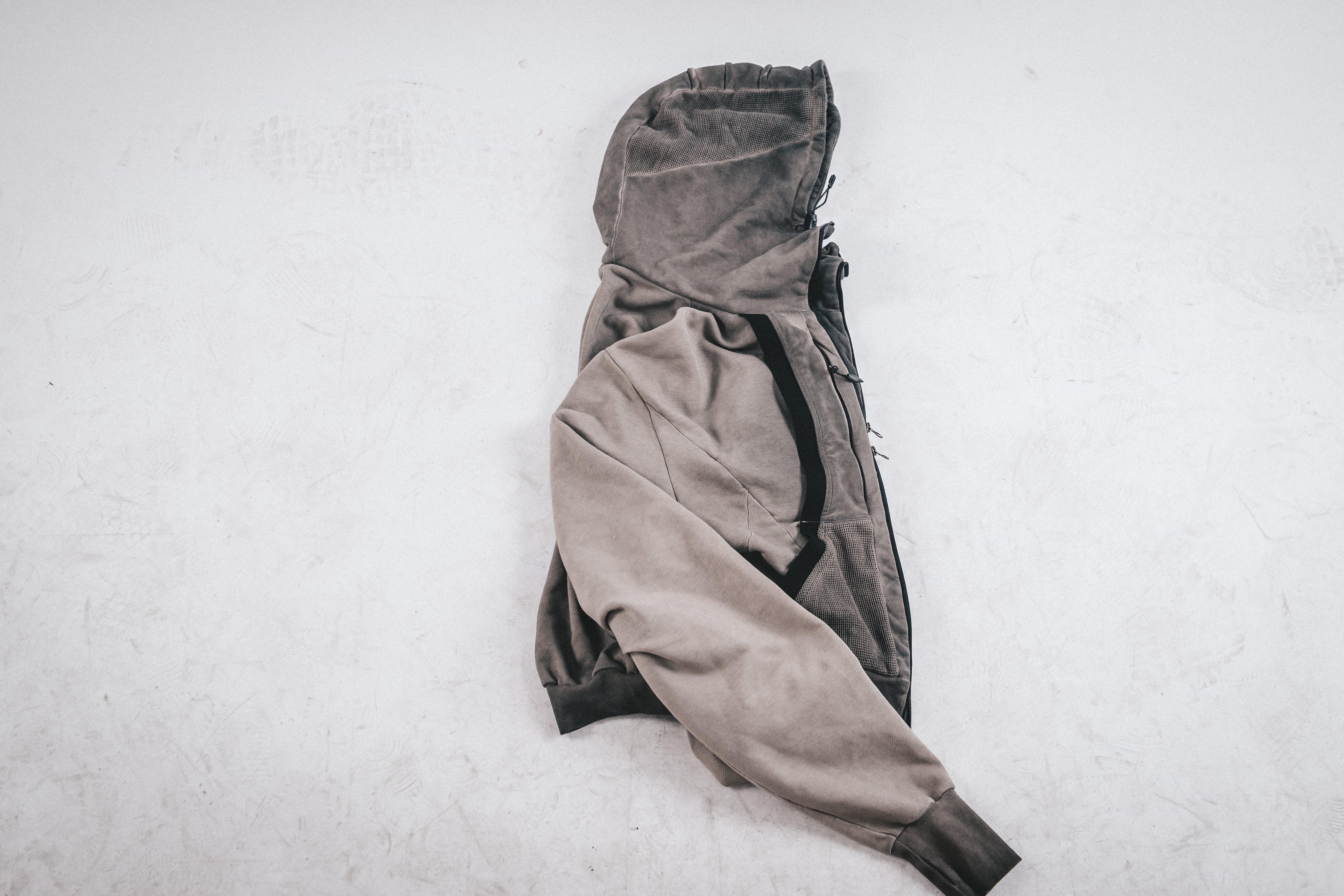 FELPA CON CAPPUCCIO DRKLEI DUNE WASHED GRADIENT