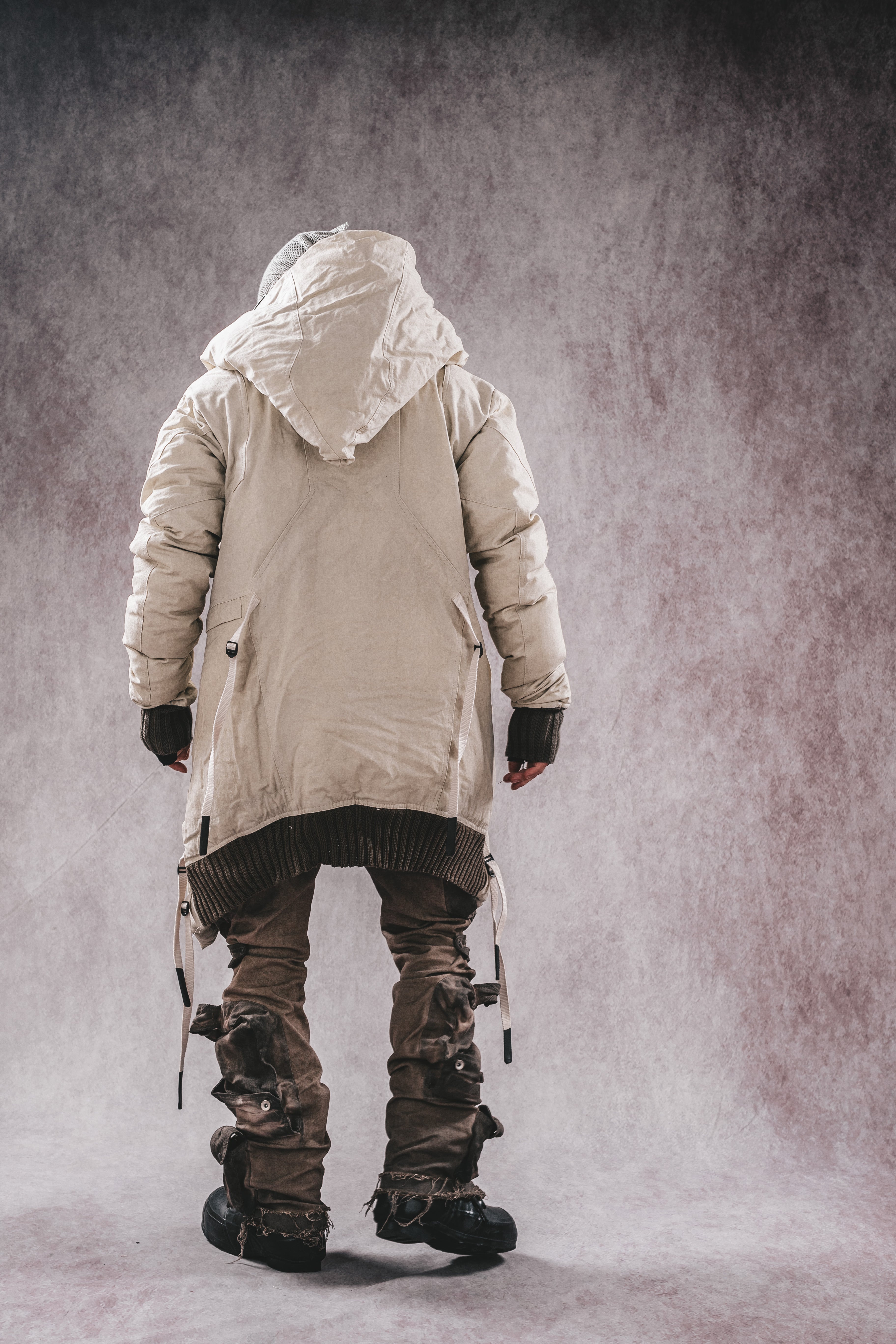 FELPA CON CAPPUCCIO IMBOTTITA DRKLEI ICEFIELD WIZARD