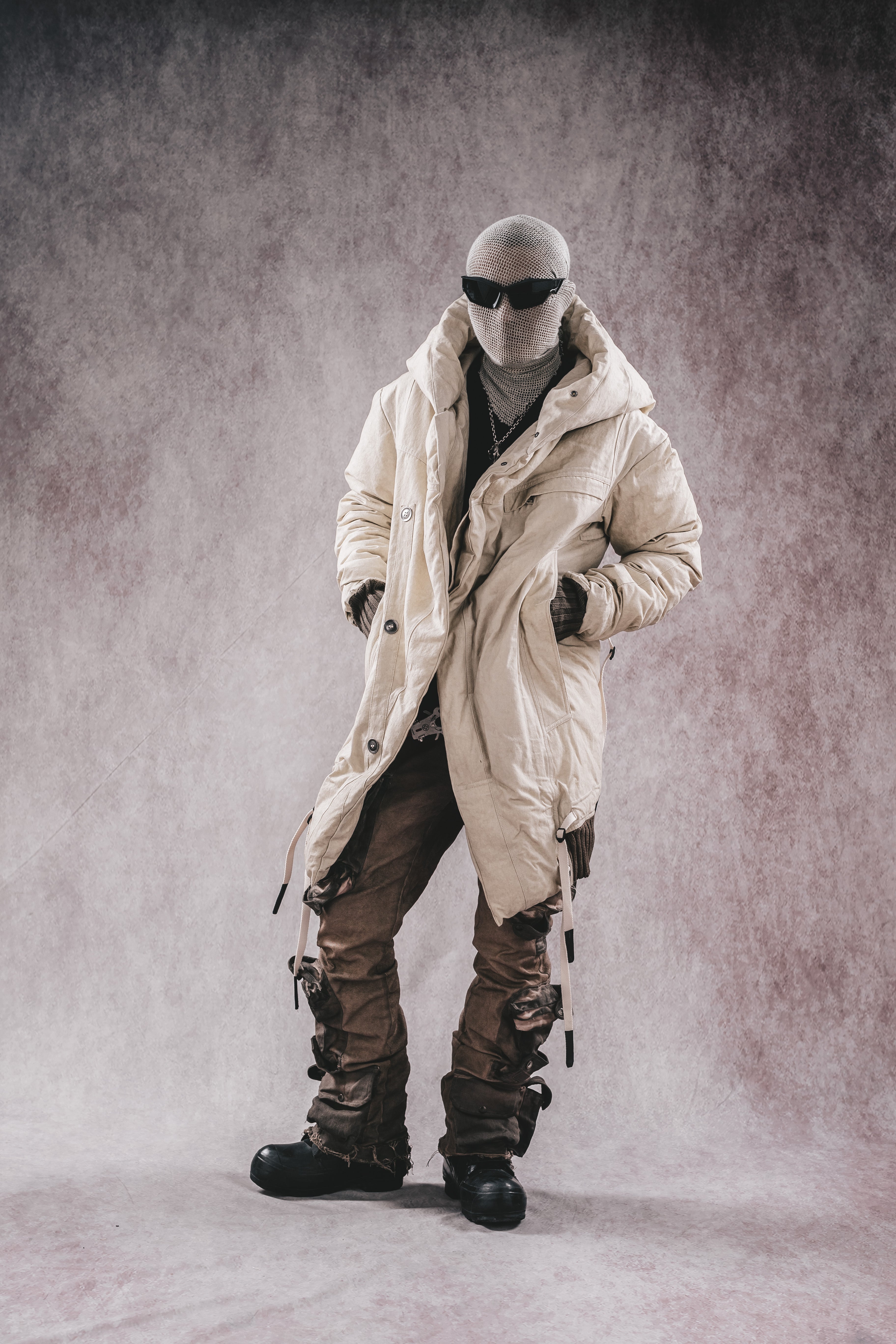 FELPA CON CAPPUCCIO IMBOTTITA DRKLEI ICEFIELD WIZARD