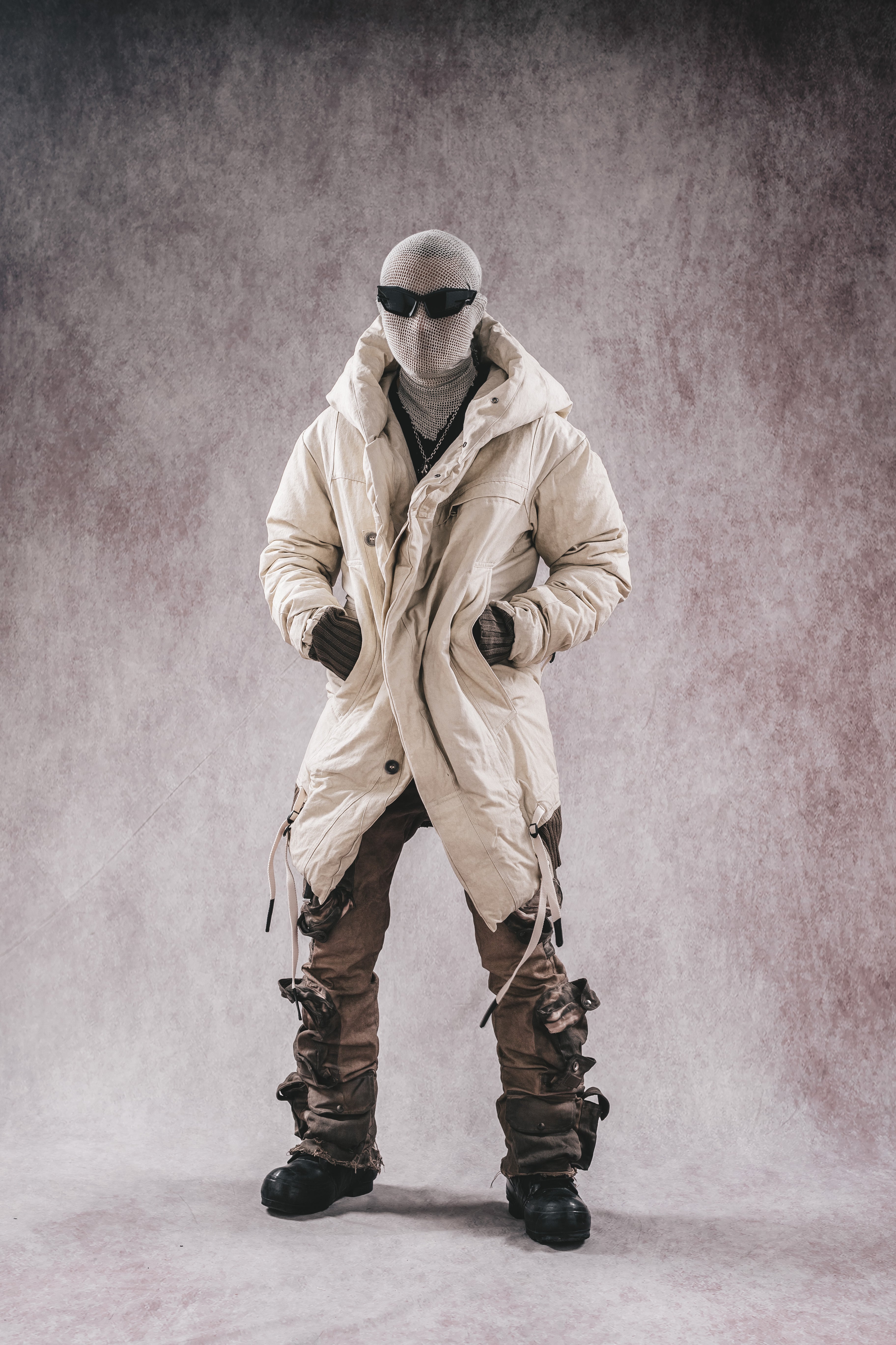 FELPA CON CAPPUCCIO IMBOTTITA DRKLEI ICEFIELD WIZARD