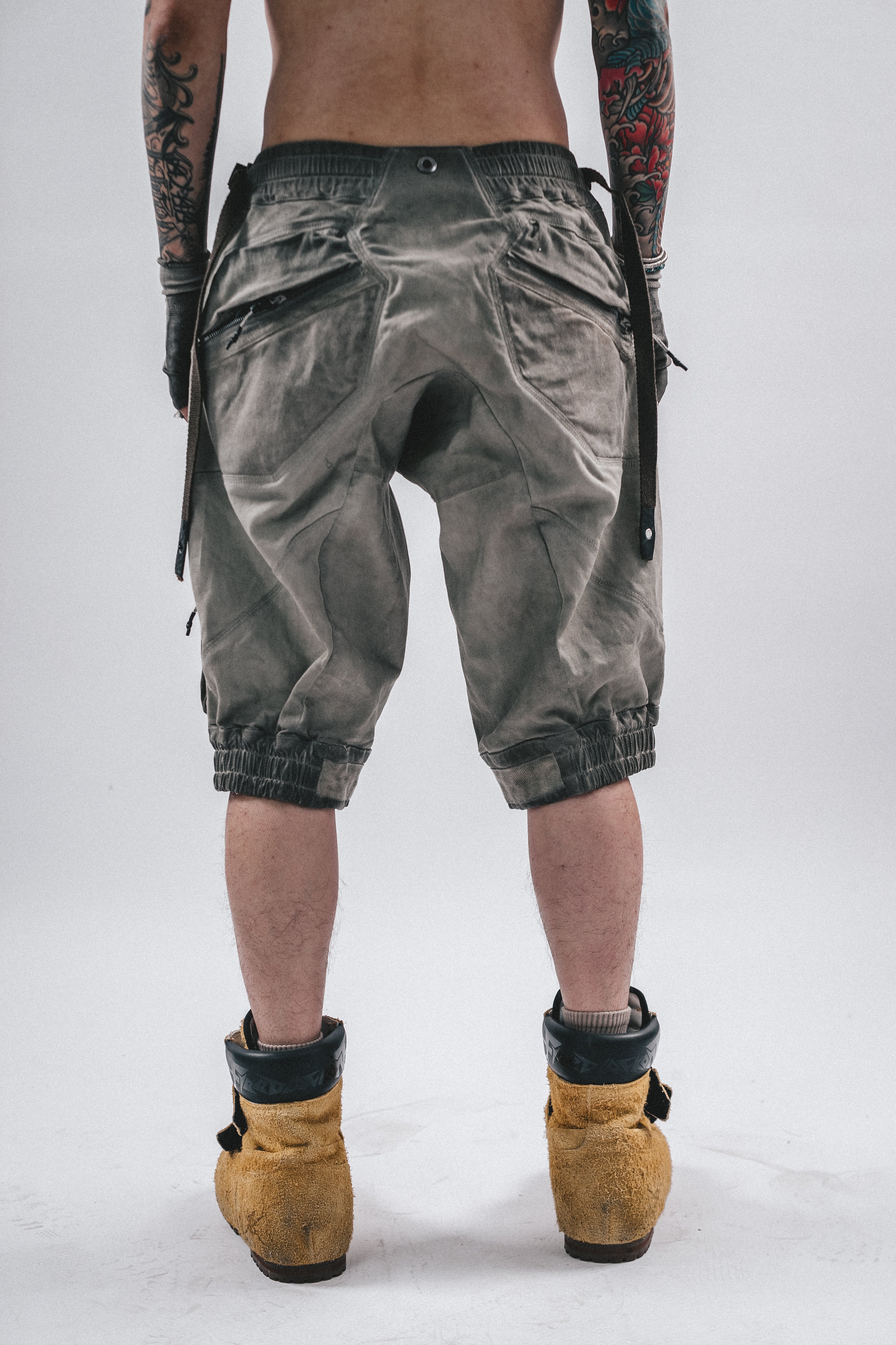 PANTALONCINI TECNICI CON RAPPRESENTAZIONE DRKLEI