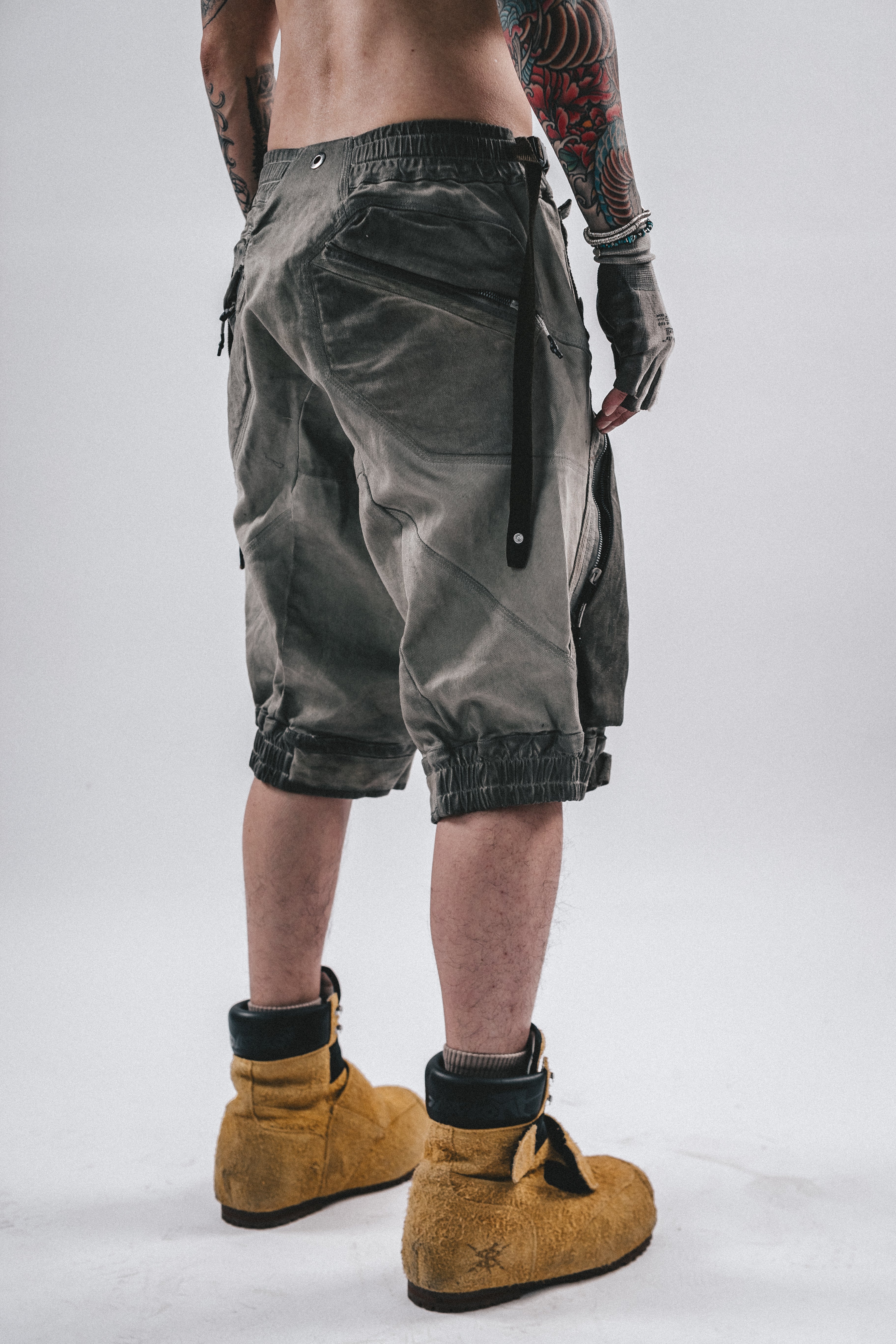 PANTALONCINI TECNICI CON RAPPRESENTAZIONE DRKLEI