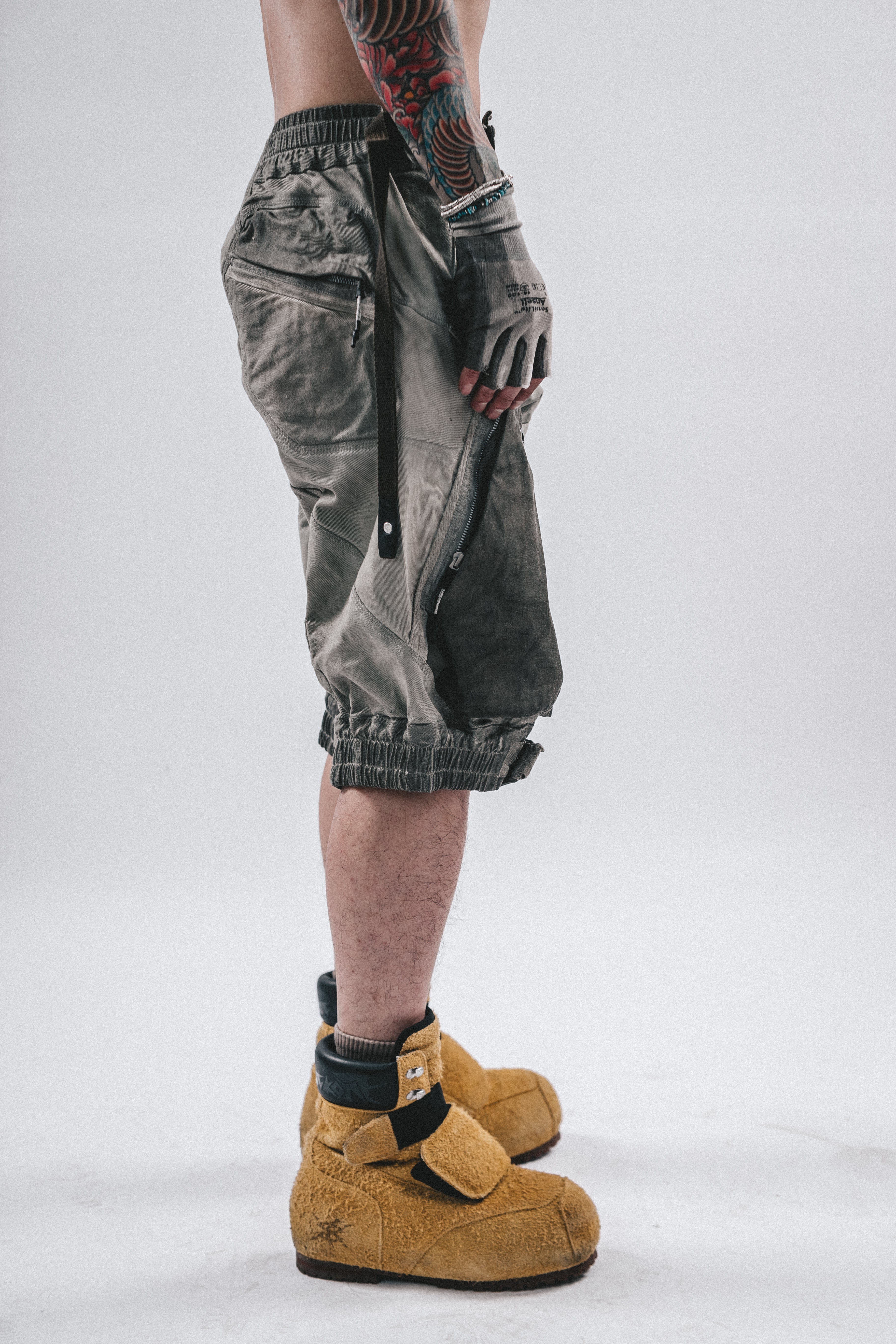 PANTALONCINI TECNICI CON RAPPRESENTAZIONE DRKLEI