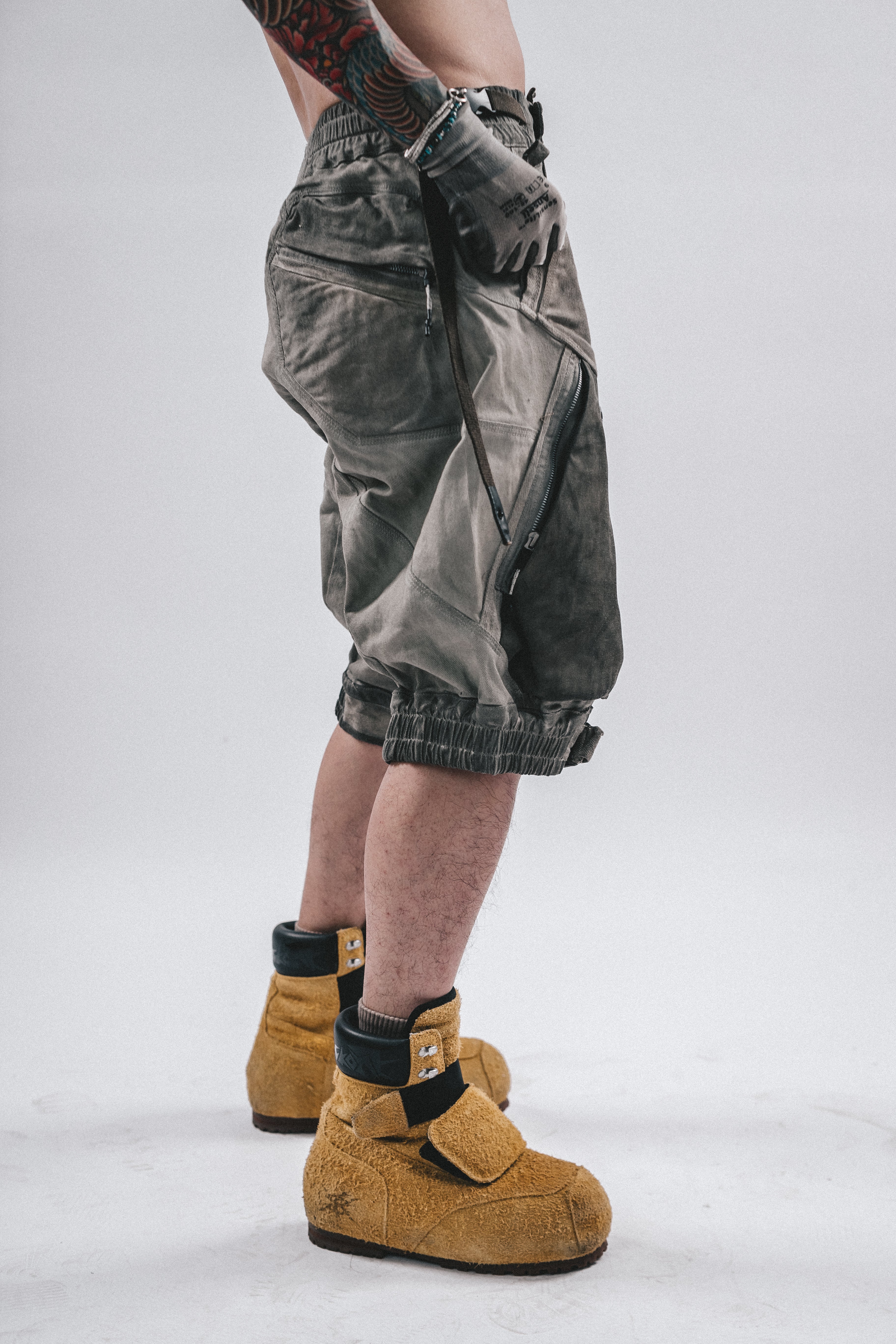 PANTALONCINI TECNICI CON RAPPRESENTAZIONE DRKLEI