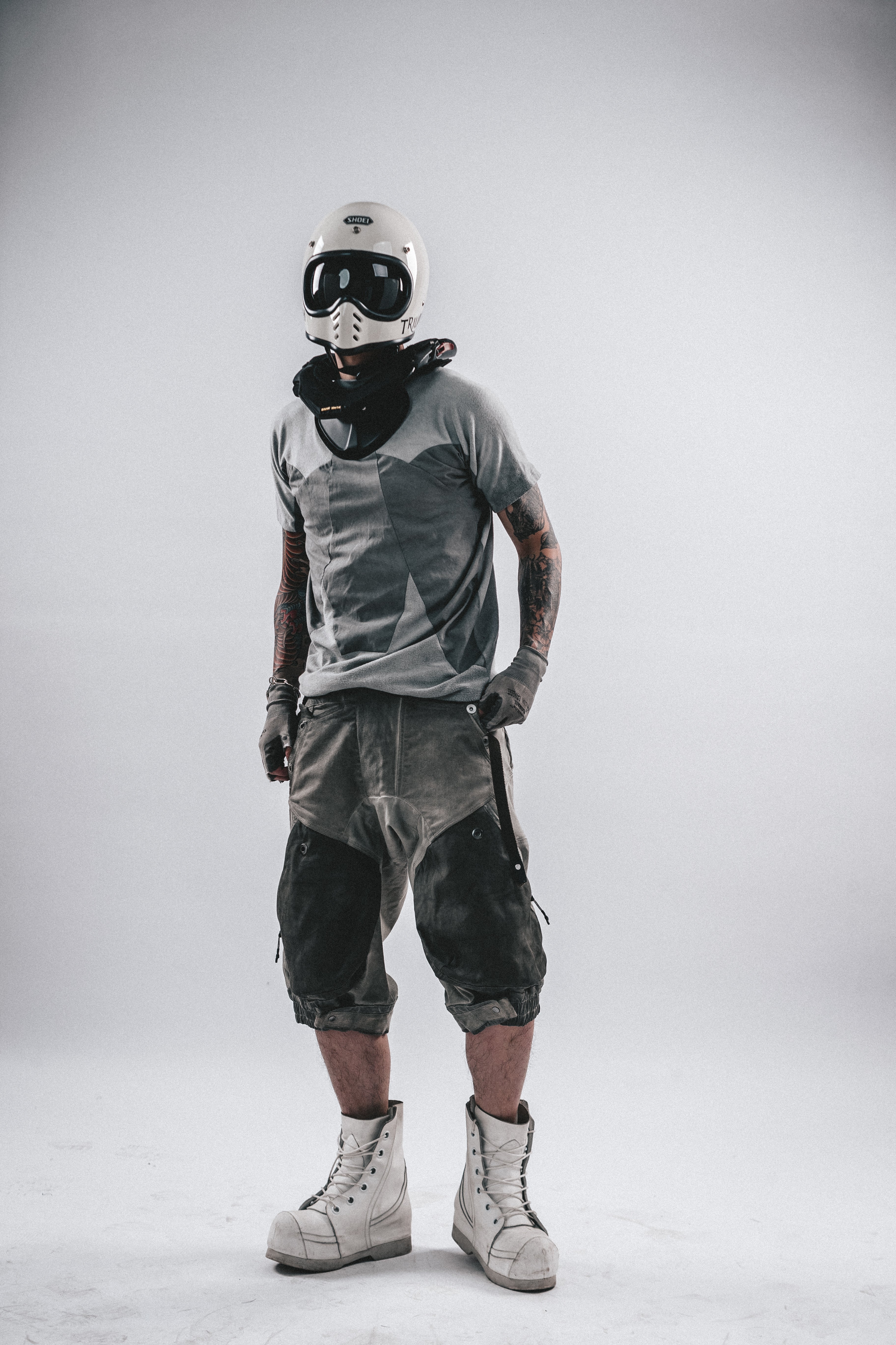 PANTALONCINI TECNICI CON RAPPRESENTAZIONE DRKLEI