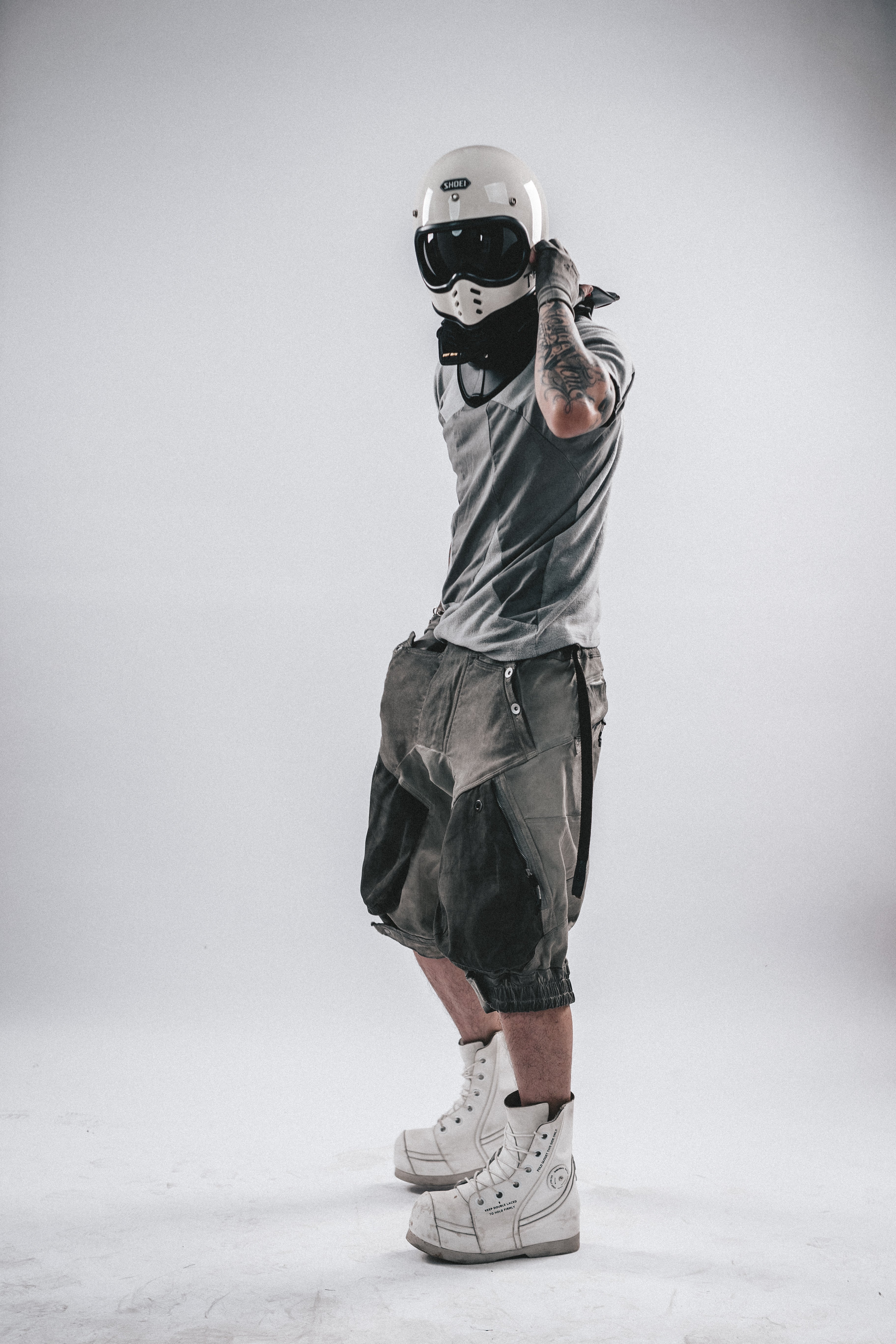 PANTALONCINI TECNICI CON RAPPRESENTAZIONE DRKLEI