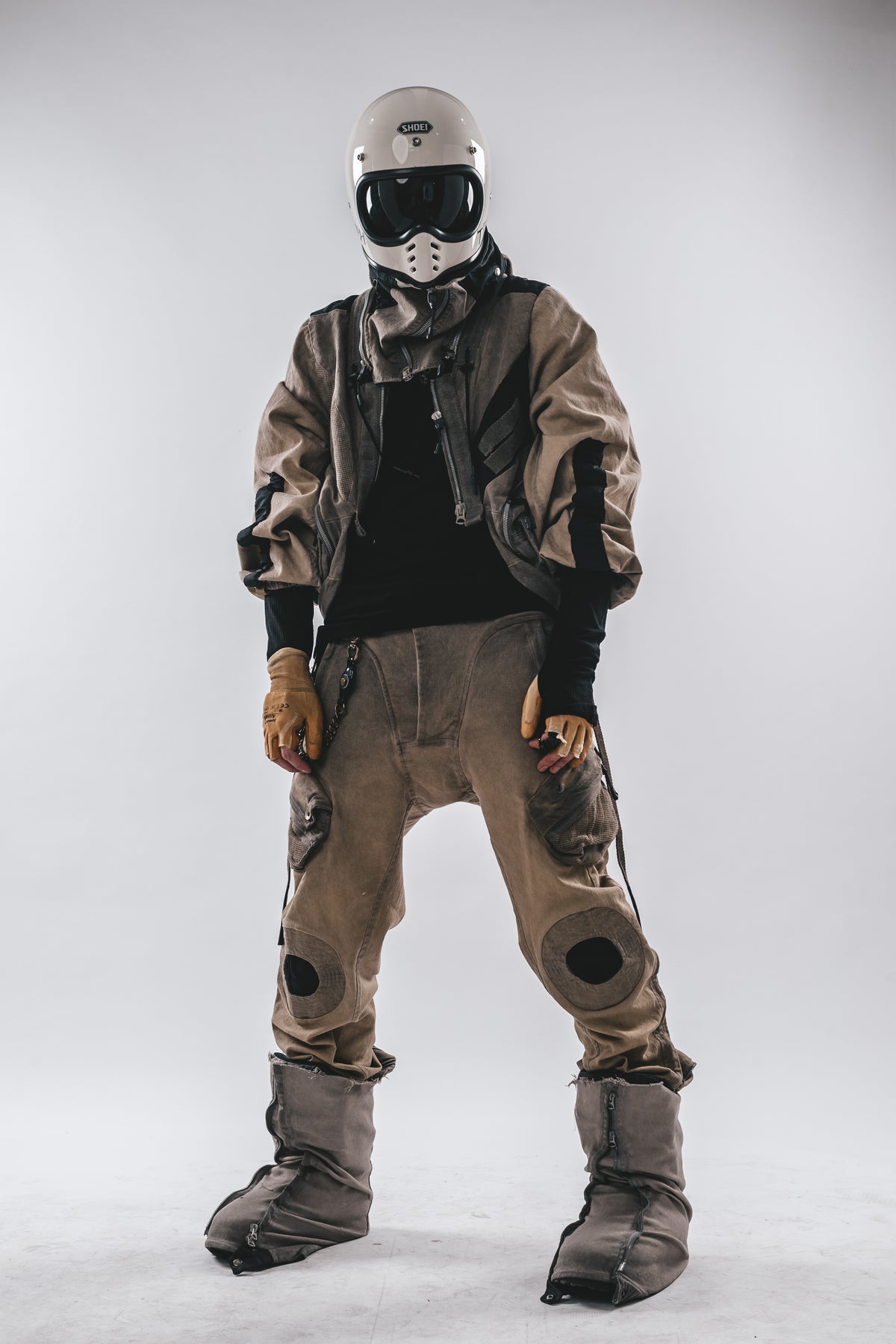Layered Short Jacket with Detachable Net Hood