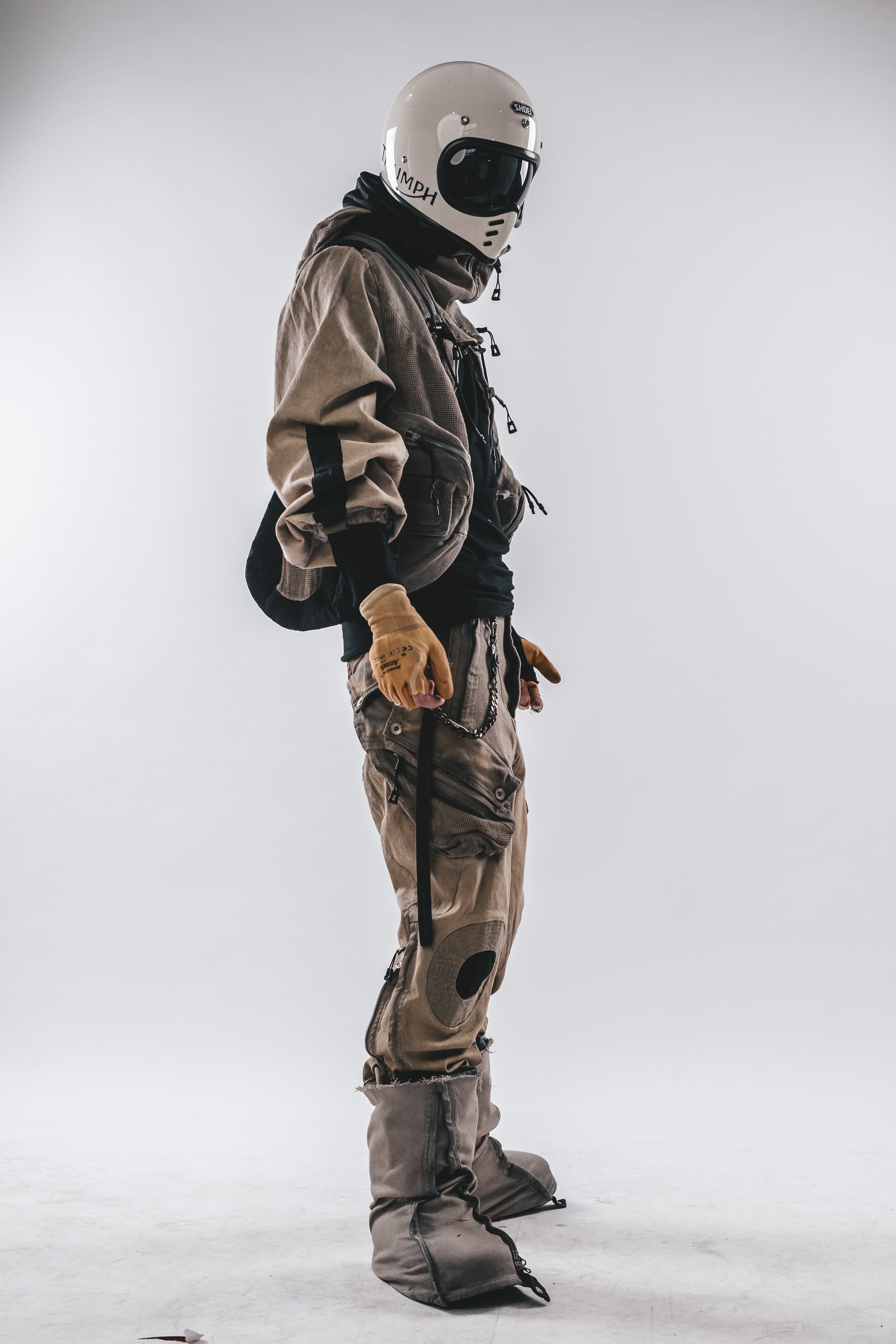 Giacca corta a strati con cappuccio in rete staccabile