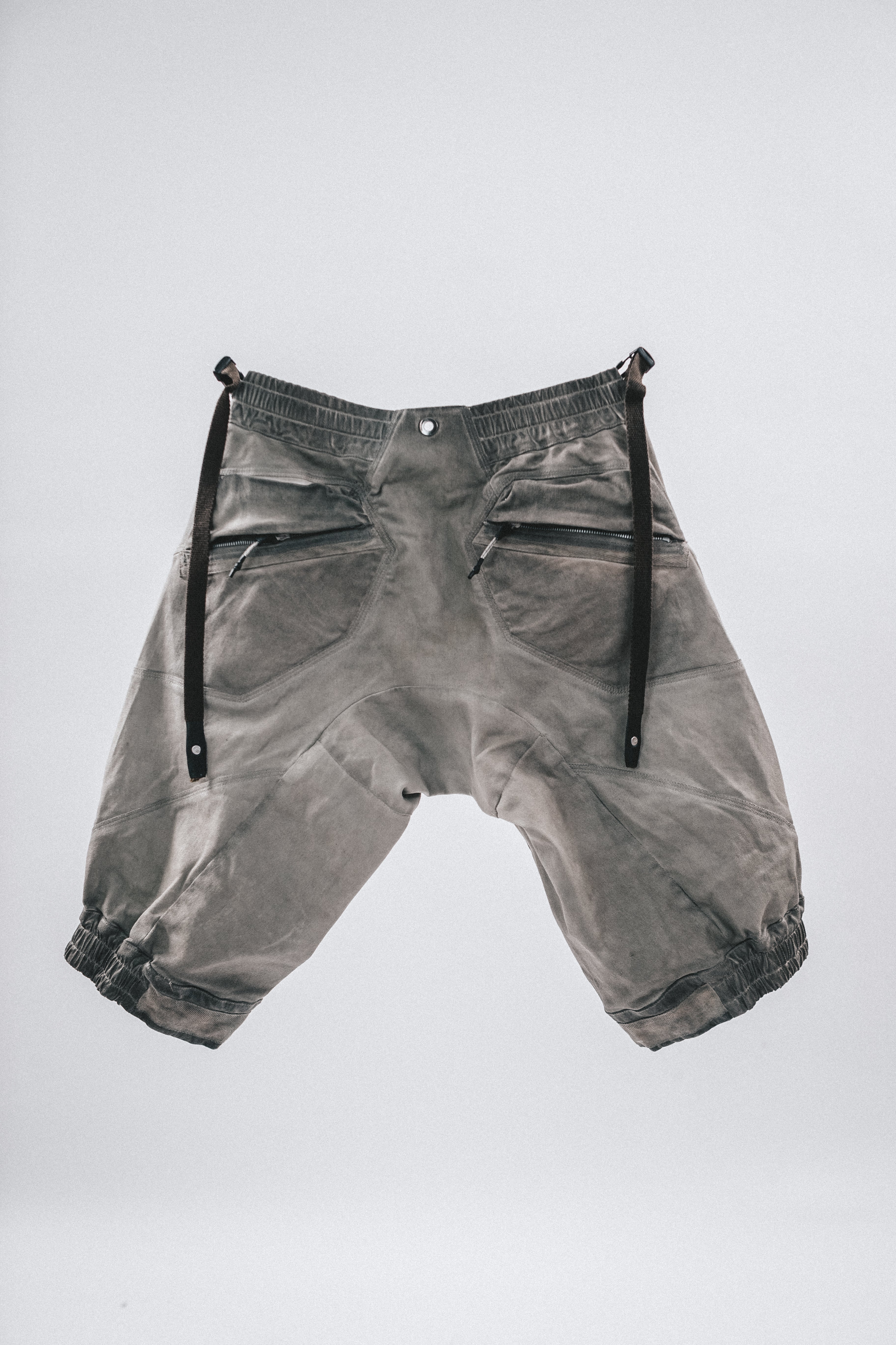 PANTALONCINI TECNICI CON RAPPRESENTAZIONE DRKLEI