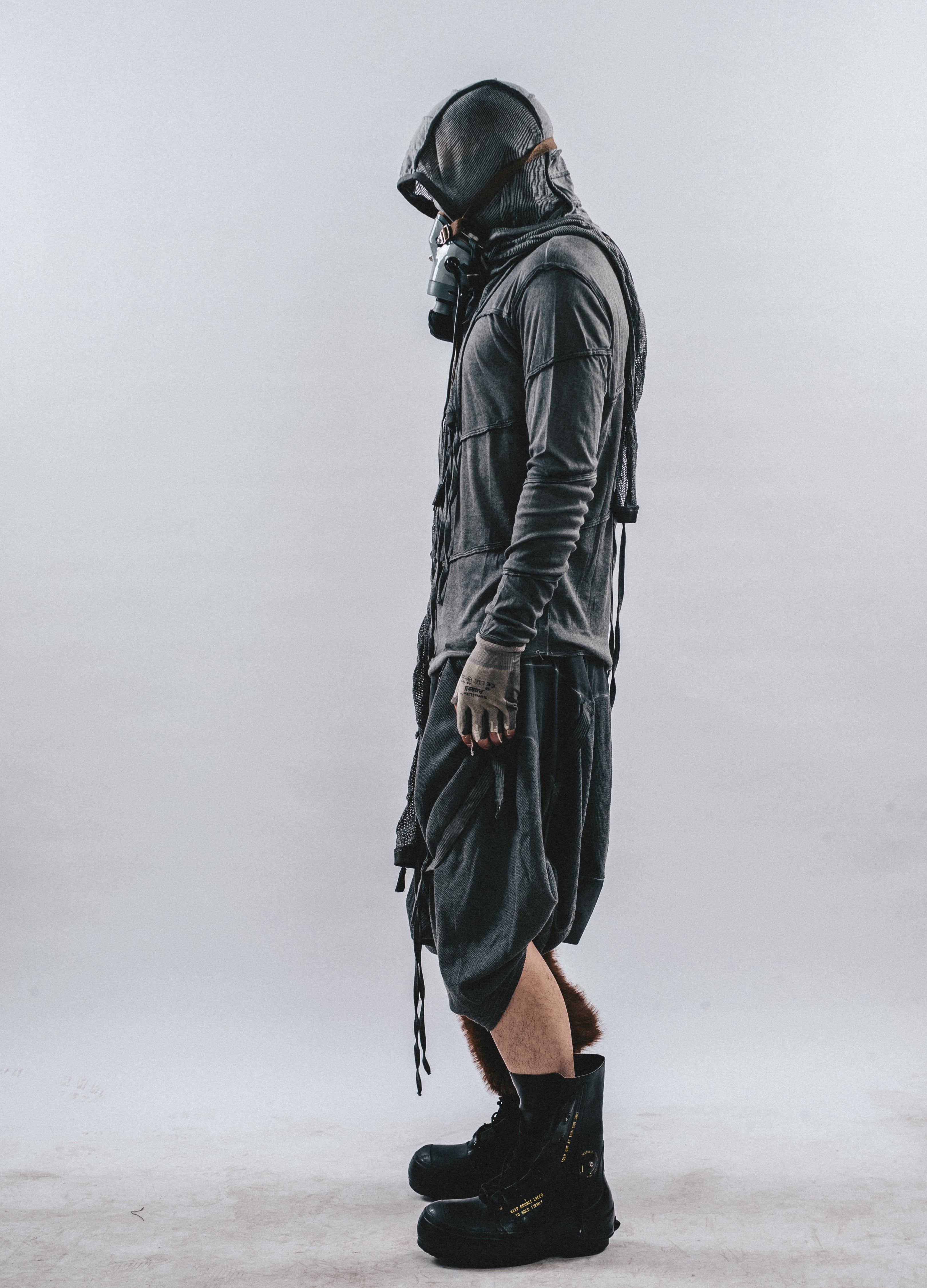 DRKLEI SPIRAL RAW EDGE LONGSLEEVE