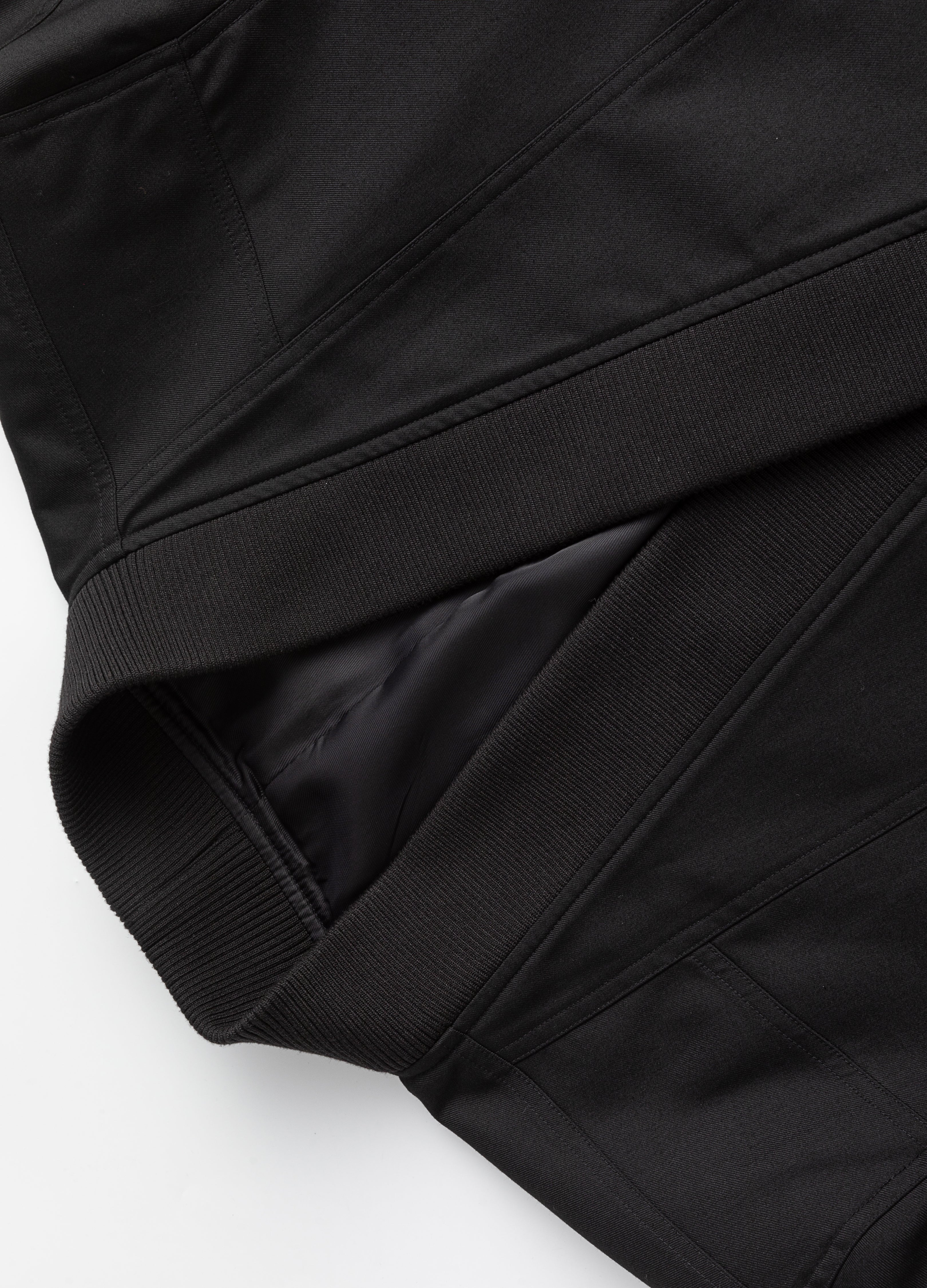 Cappotto antivento a coste con scollo a V 23FW