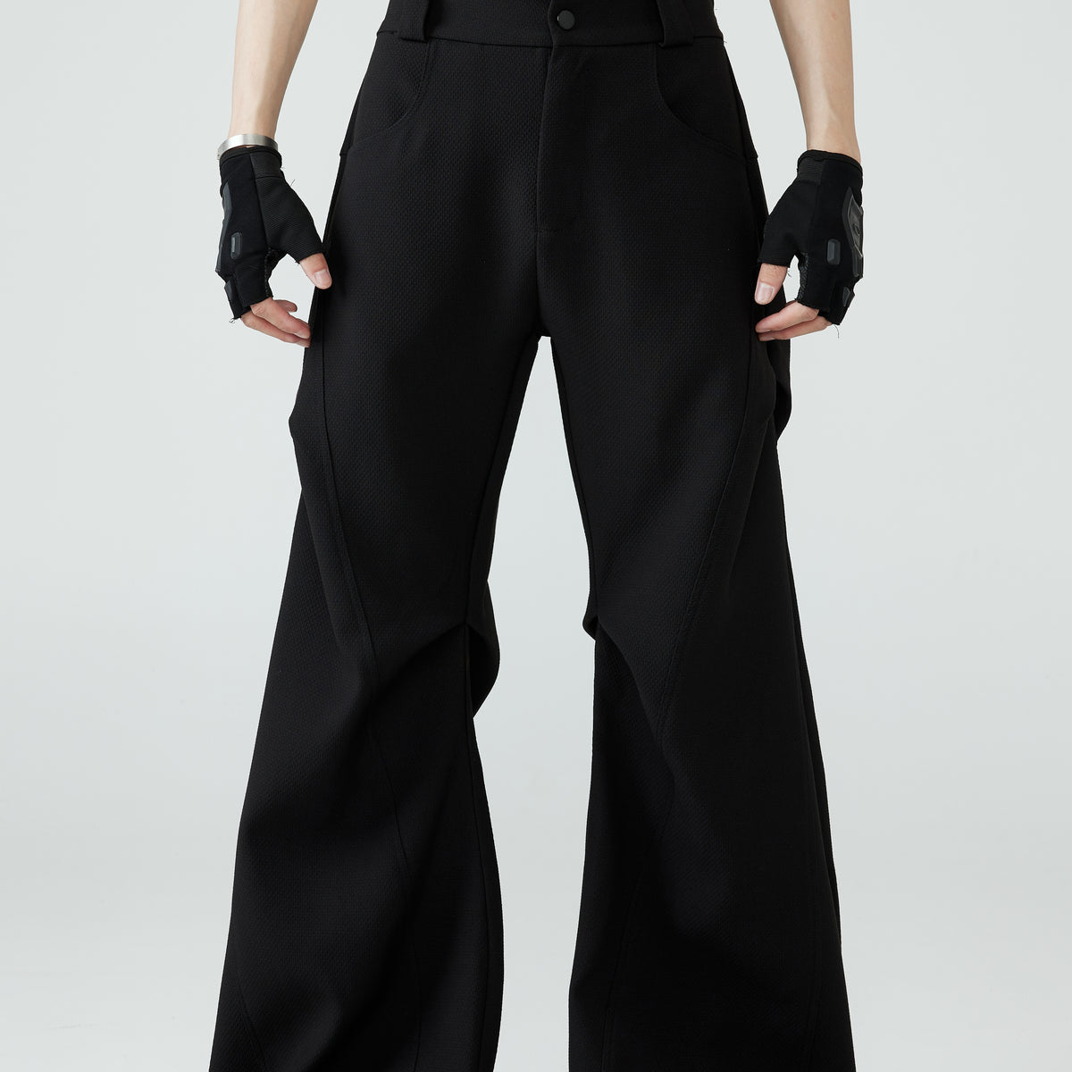 24SS Pleat Floor Pants