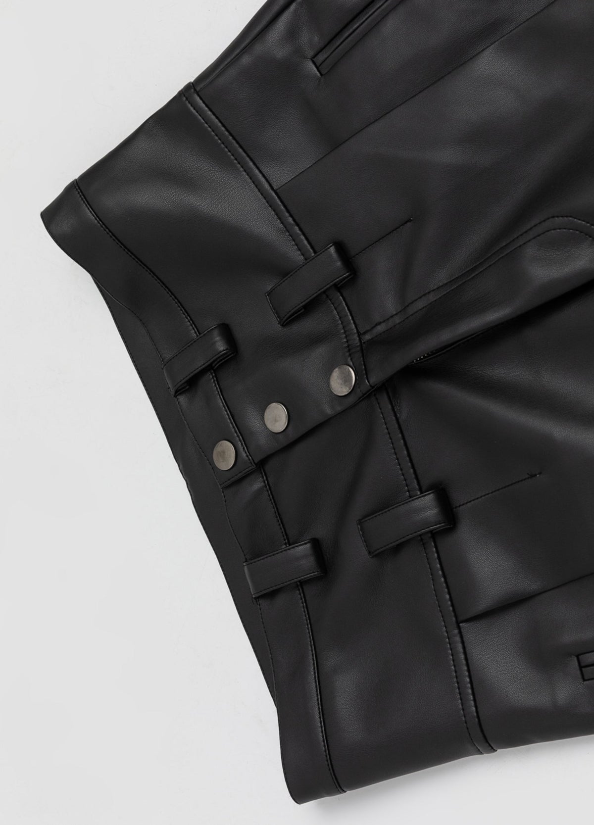 High multi-button waistband and double belt loops.