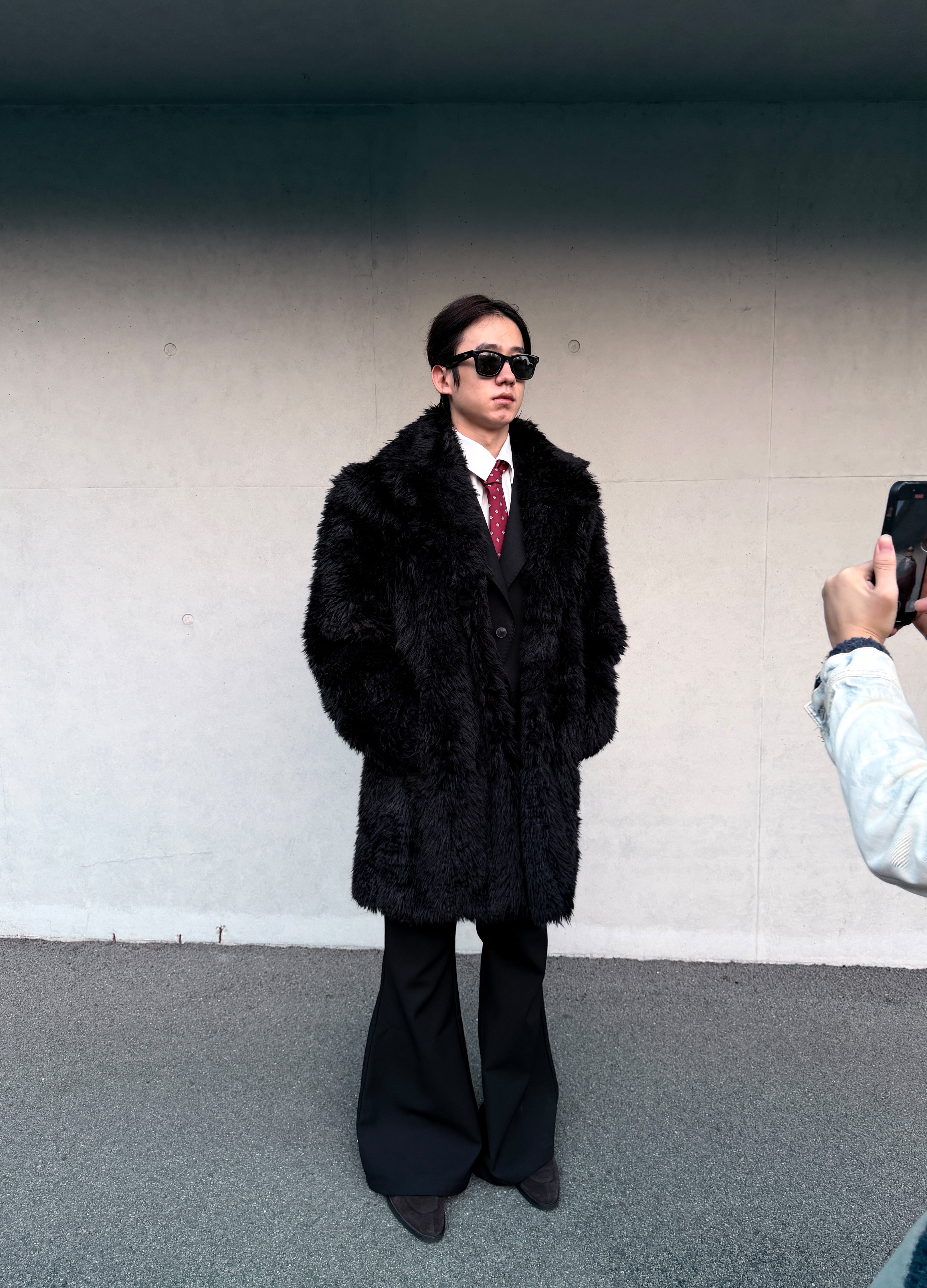 DEKONSTRUKTIONIERTER BLAZER MIT SPITZREVERS