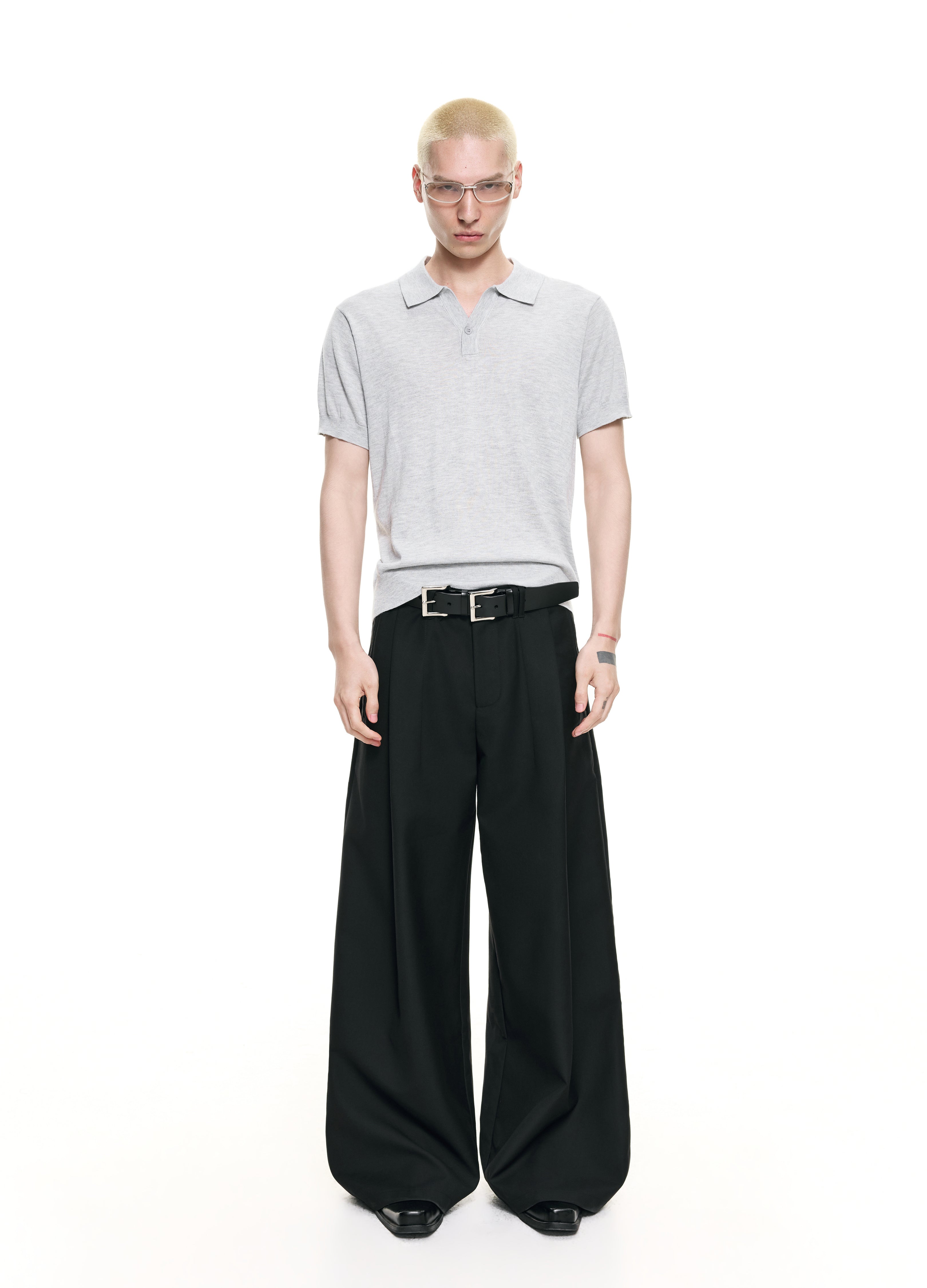 26SS OPEN V-NECK KNIT POLO