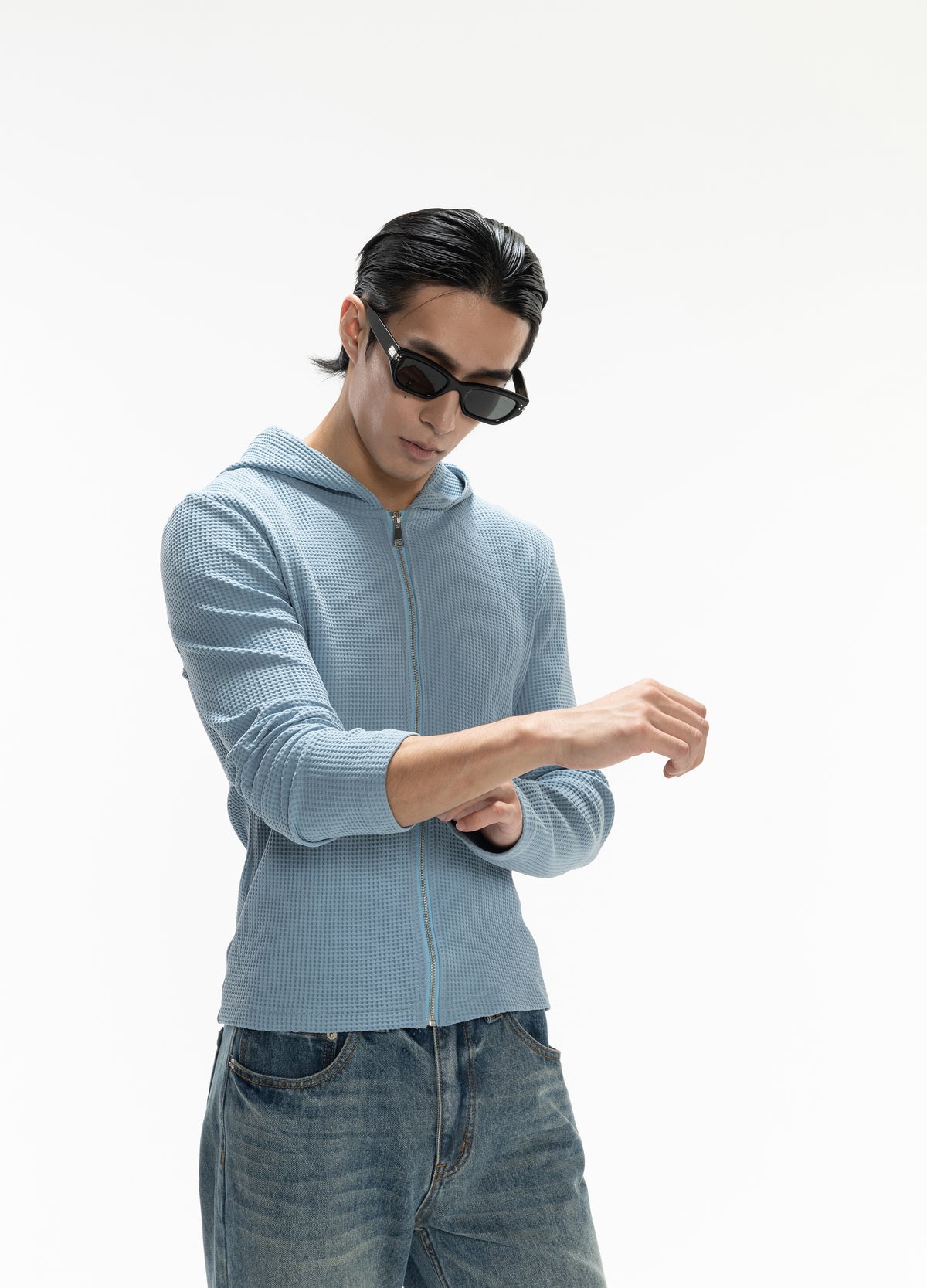26SS REVELATION DARK FIT TEE