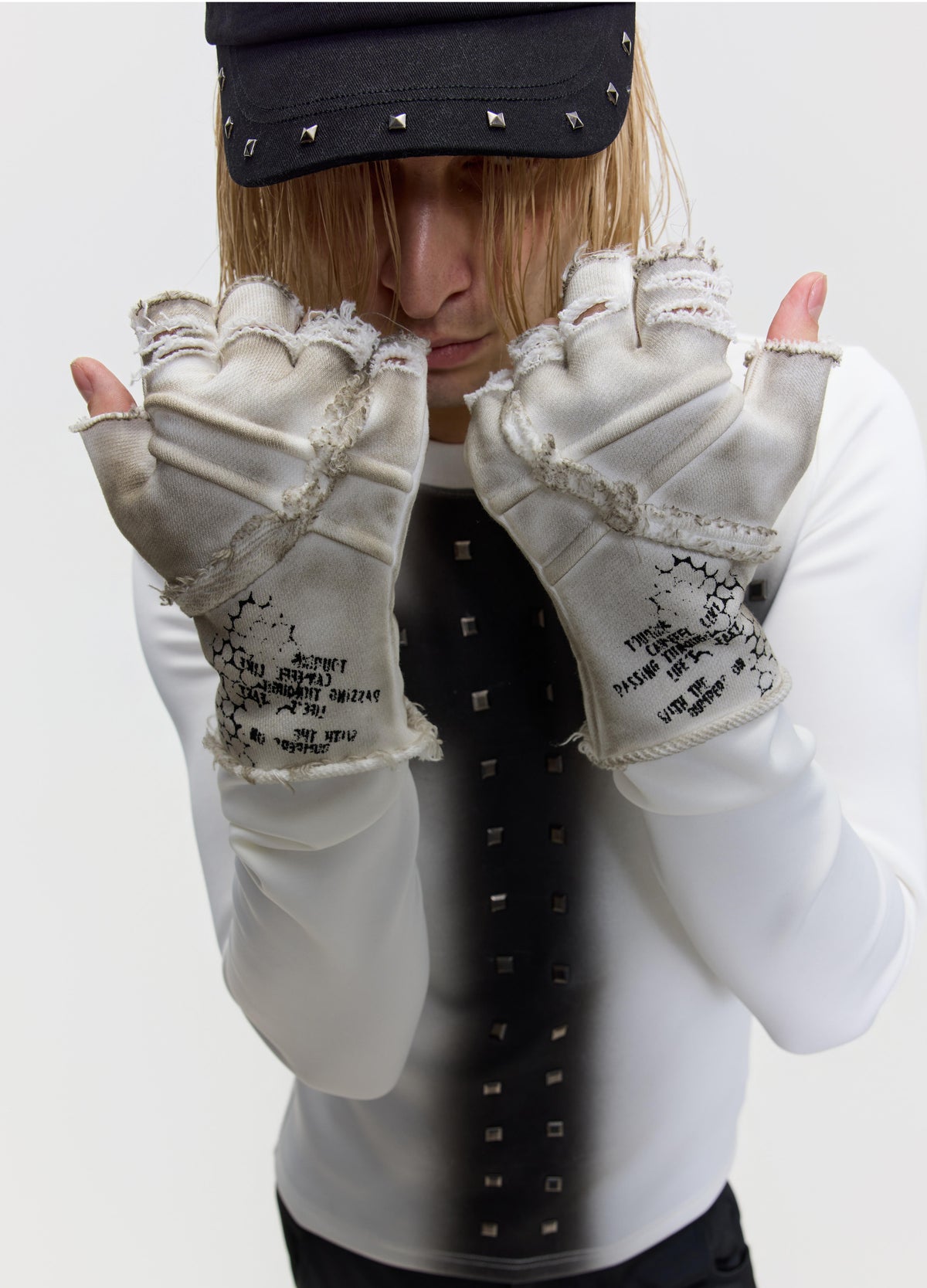 26FW SLASH WASH FINGERLESS GLOVES