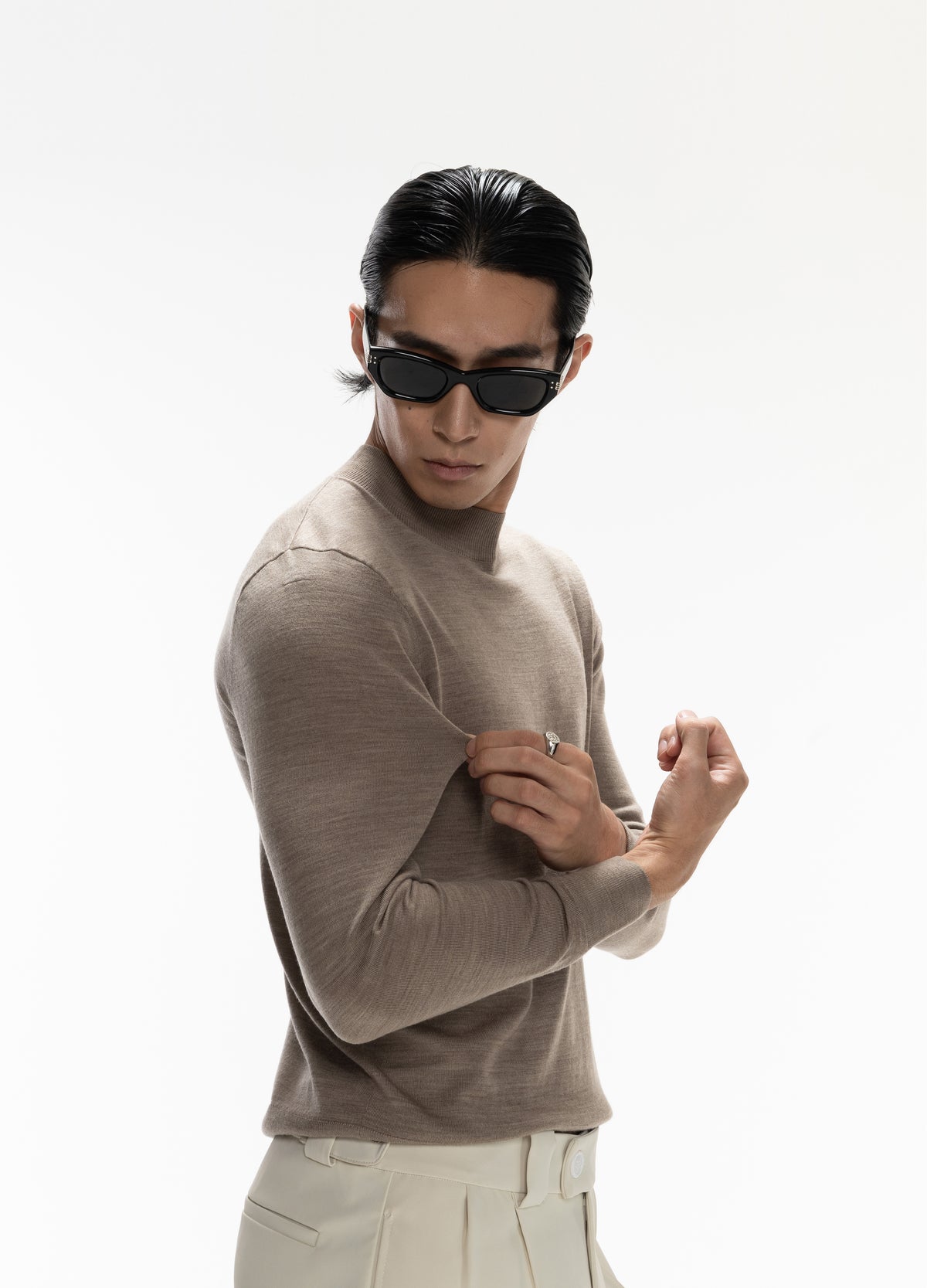 26SS REVELATION DARK FIT TEE