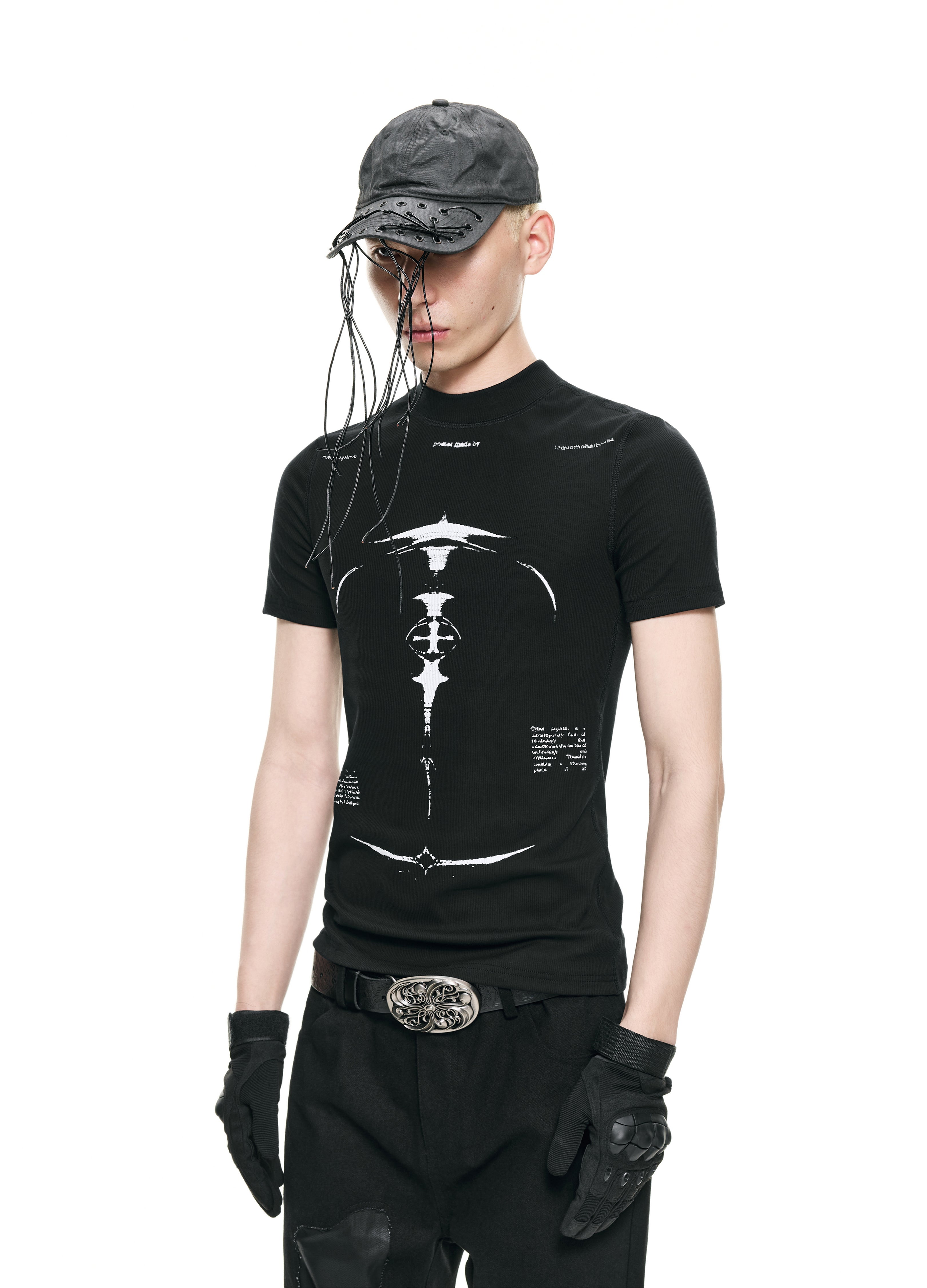 26SS REVELATION DARK FIT TEE