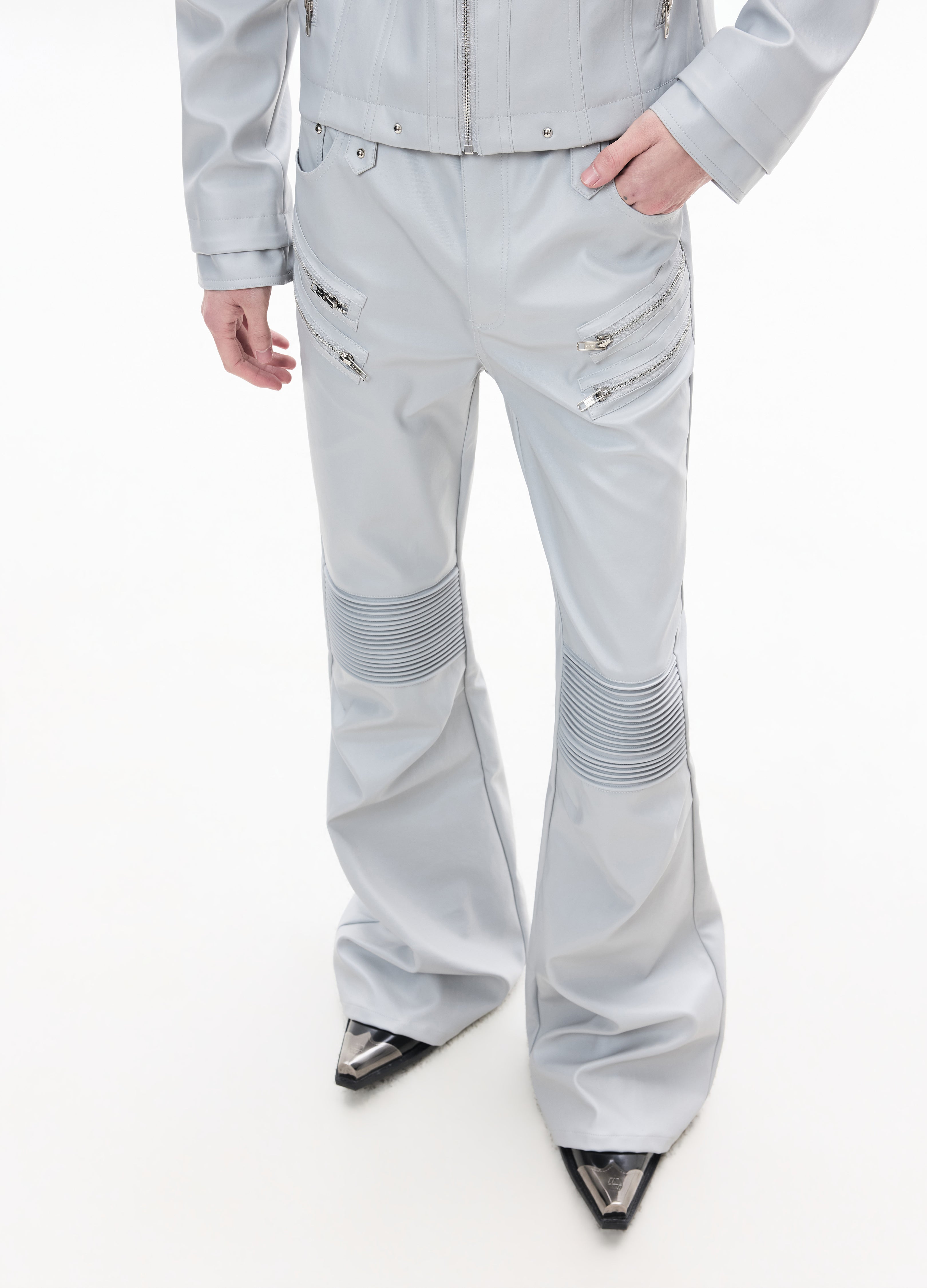 26SS LIGHT ARMORED ZIP FLARE PANTS