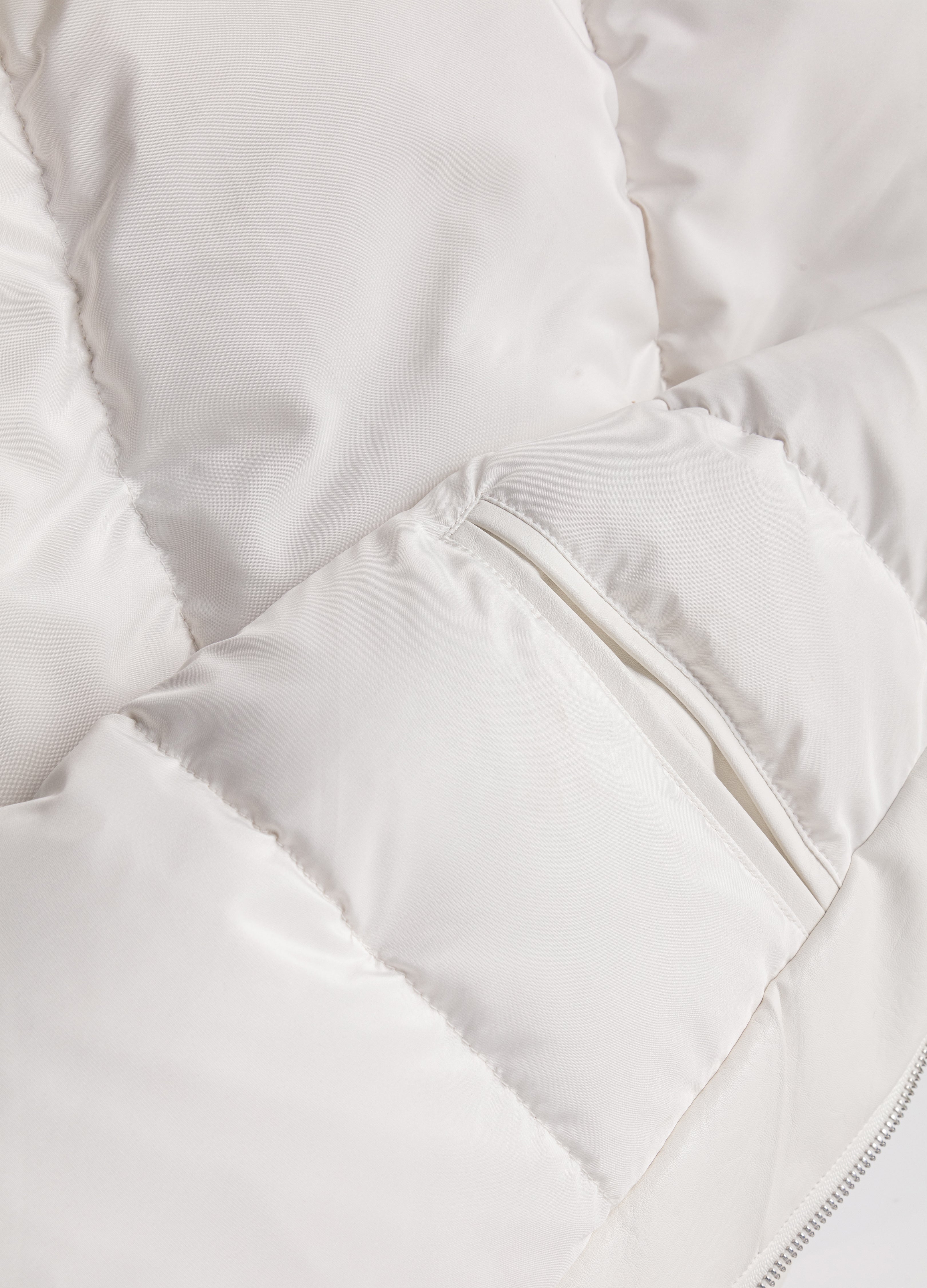 25FW WHITE FUR PARKA DOWN