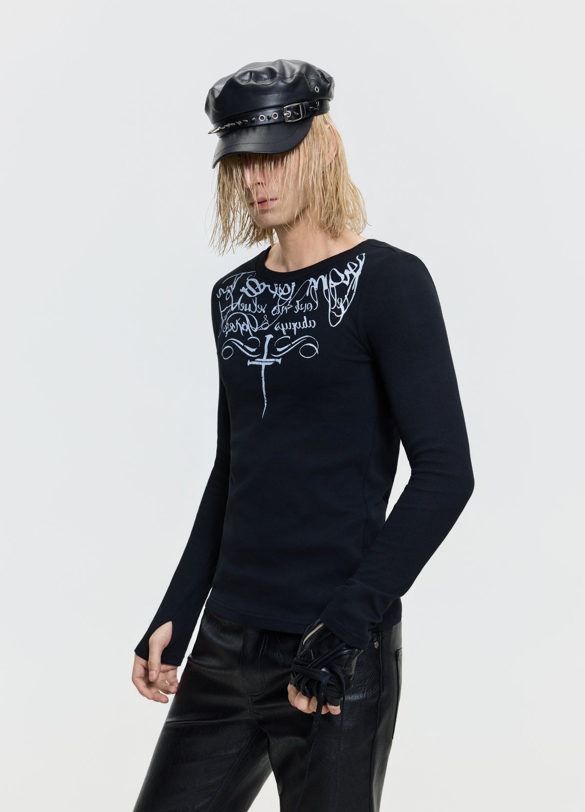 26FW RUNE CROSS TEE