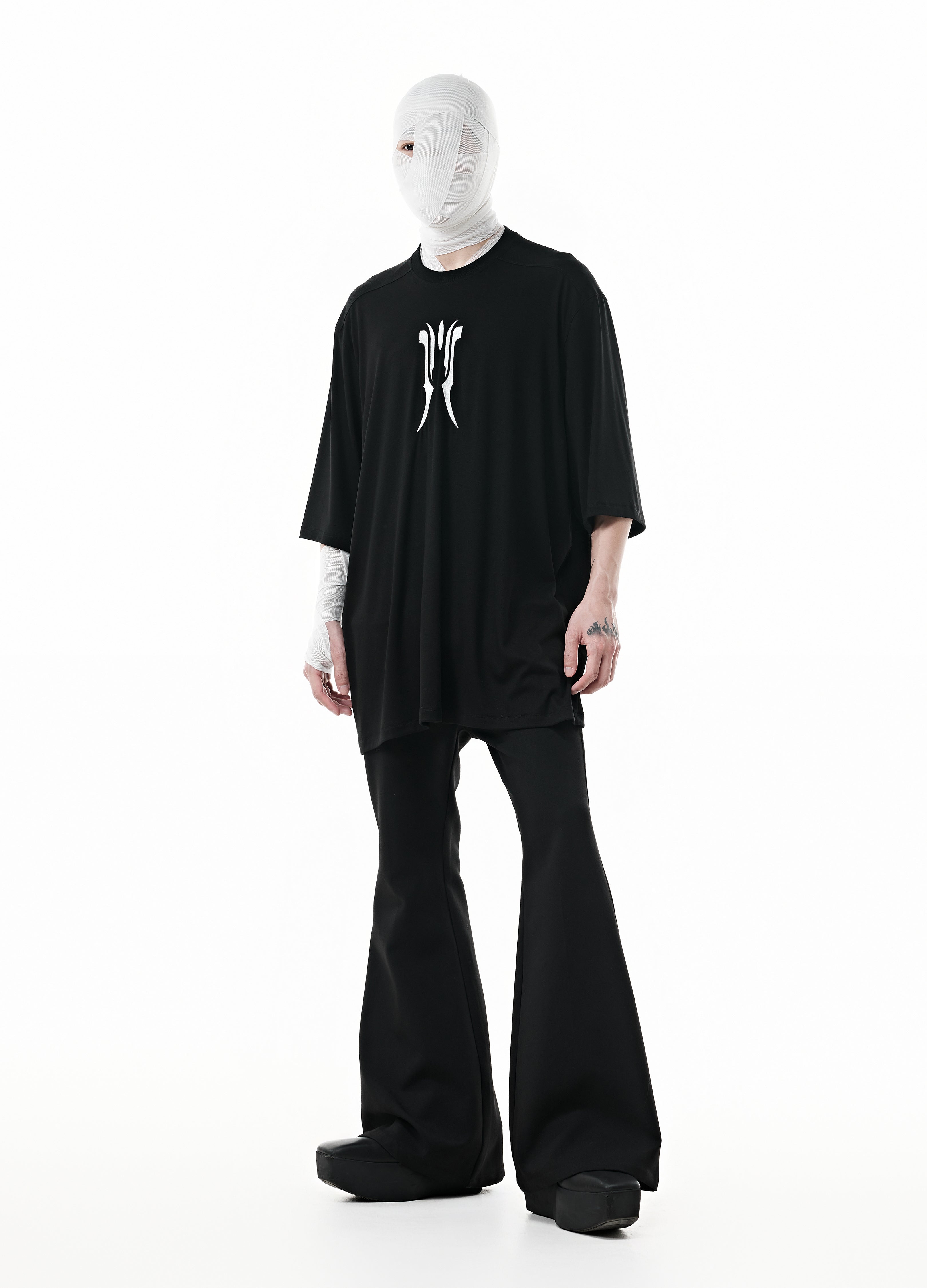 DARK EMBLEM OVERSIZED TEE