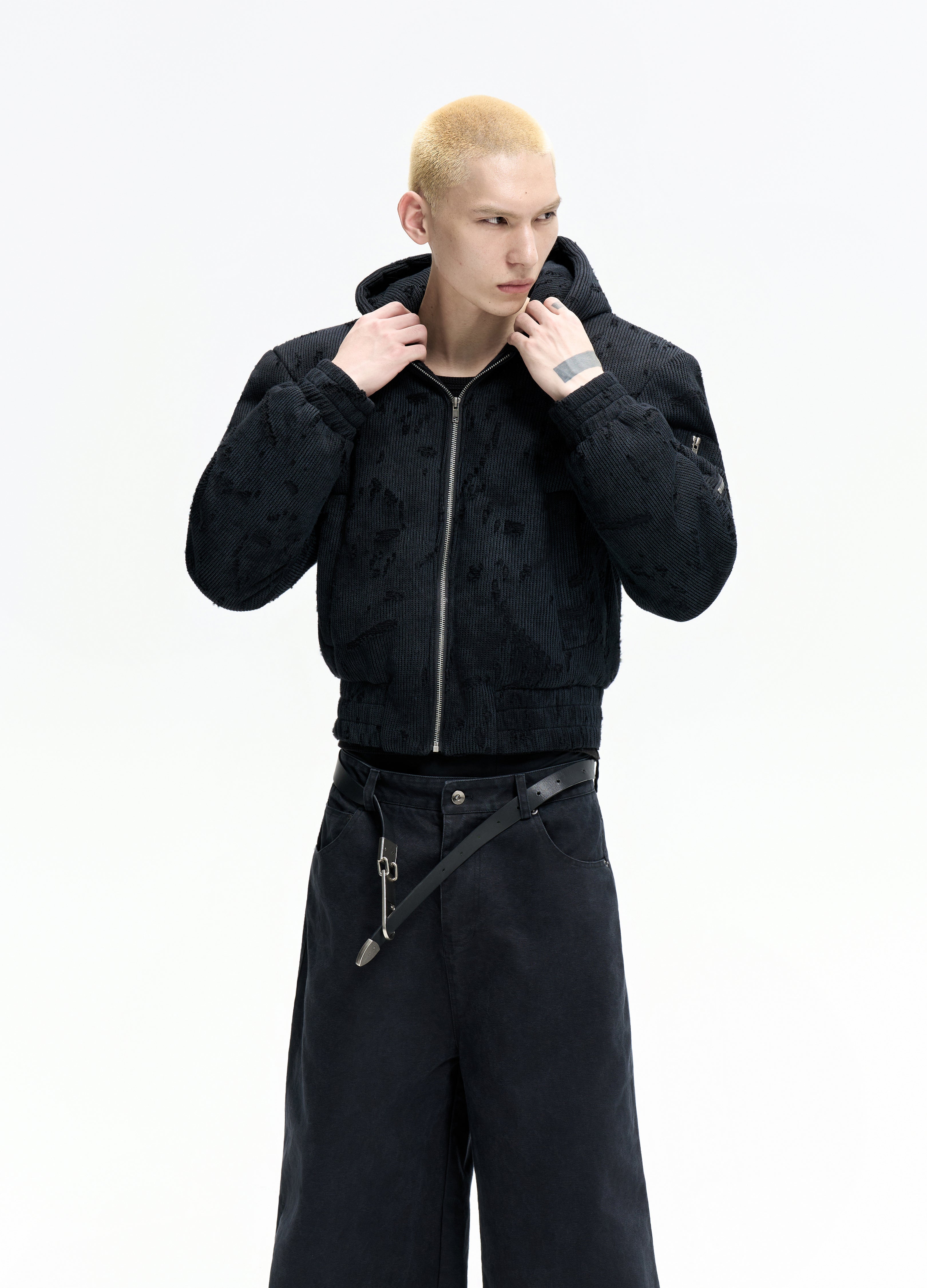 25FW DISTRESSED TEXTURE PUFFER