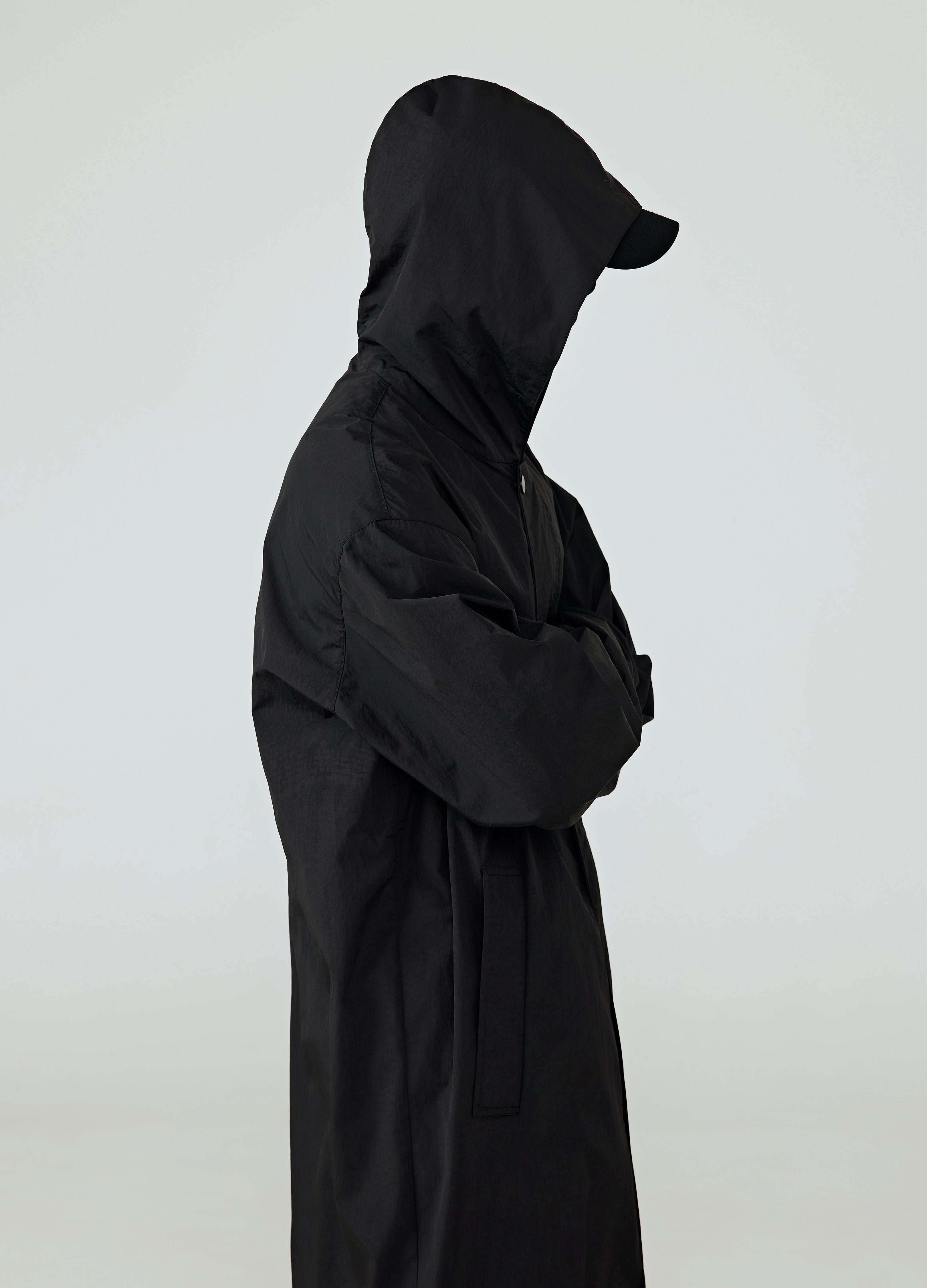 25SS DARK CASCADE HOODED TRENCH