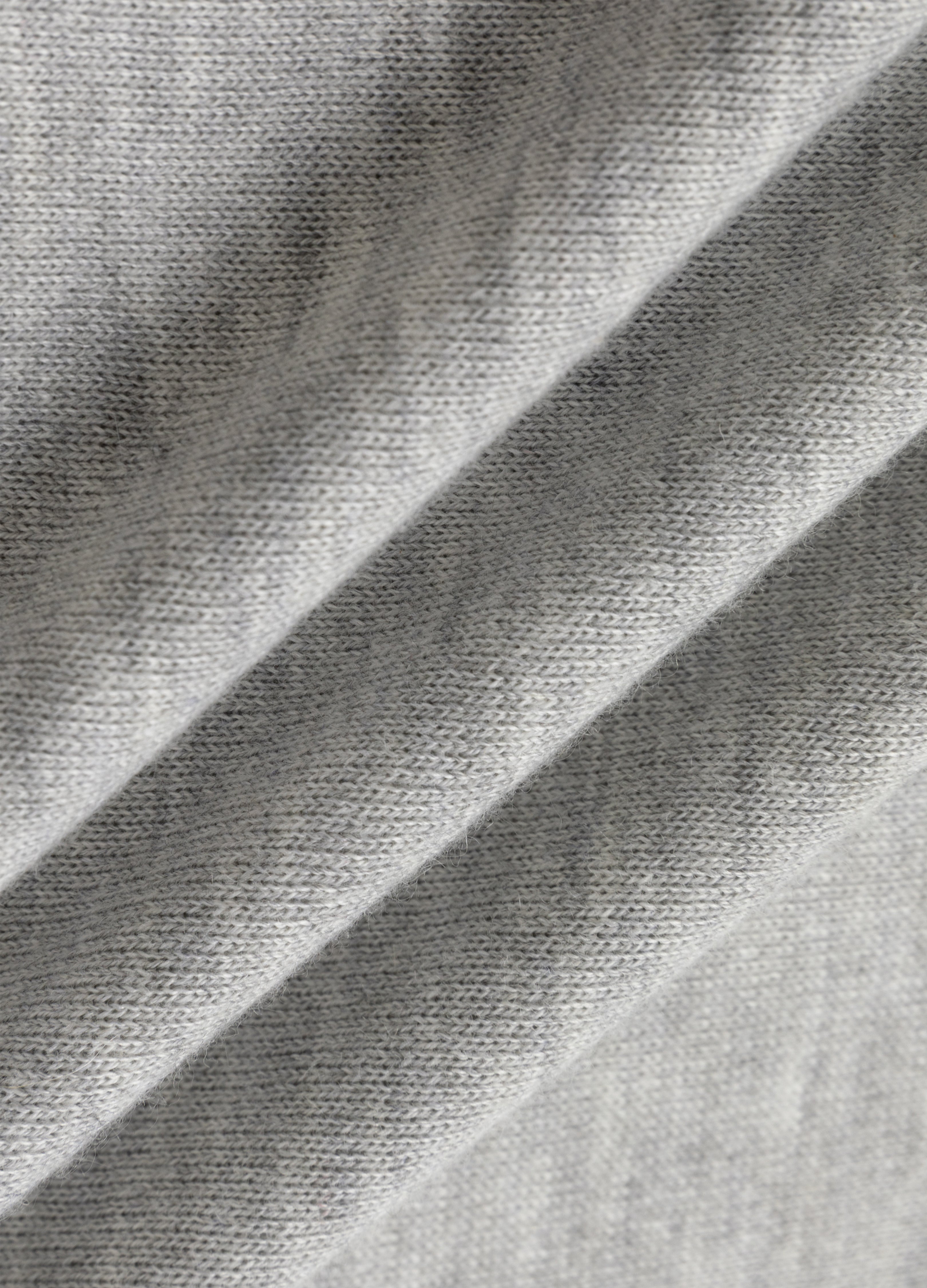 26SS OPEN V-NECK KNIT POLO