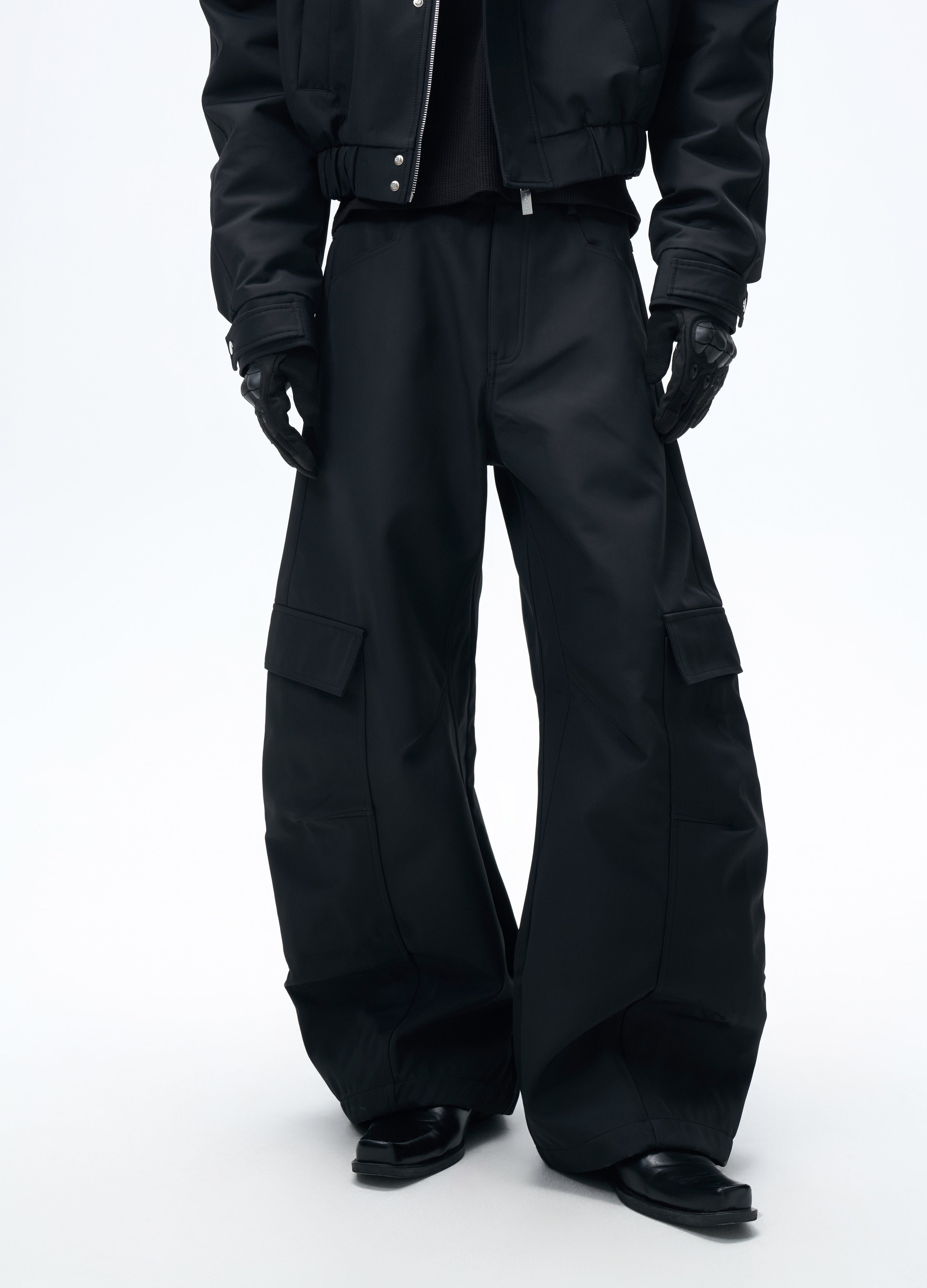 25FW BANANA CUT WIDE TROUSERS